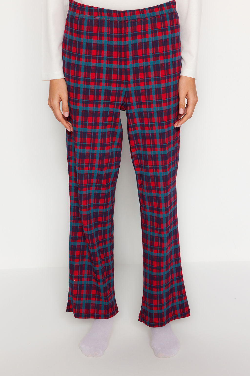 Trendyolmilla Beyaz %100 Pamuklu Ekoseli Cep Detayl? Orme Pijama Tak?m? THMAW24PT00228 фото 6