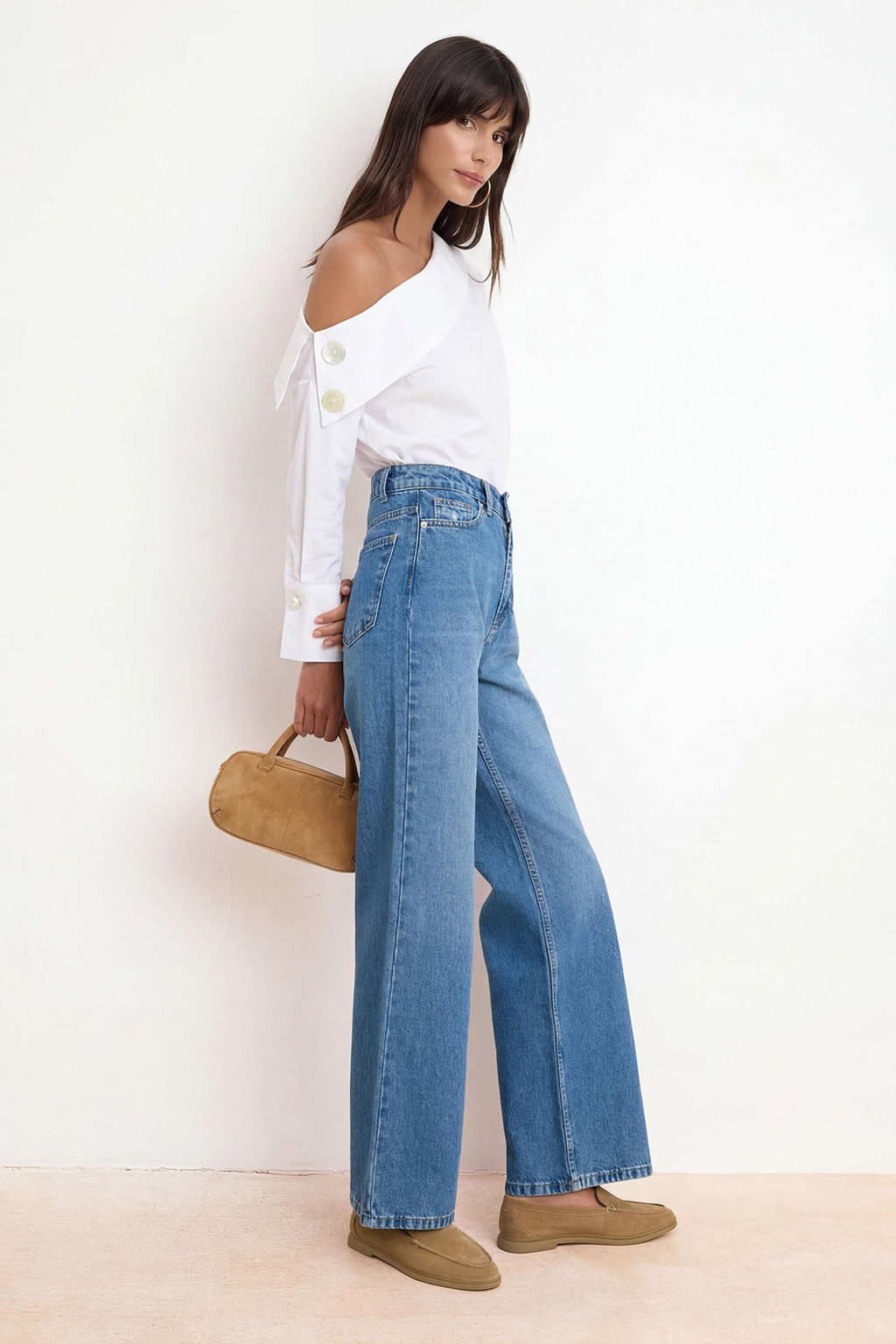 Beyaz Cizgili Asimetrik Yaka Dokuma Bluz TWOSS26BZ00666