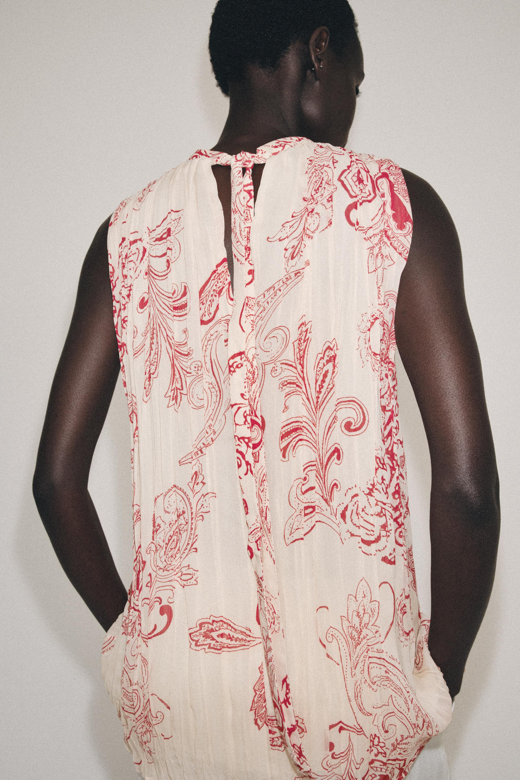 TOP ESTAMPADO ZW COLLECTION / Crudo / Rojo - Zara фото 3