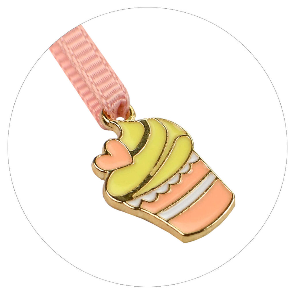 Дневник школьный арт. 68775 / 15 ПАТТЕРН КЕКСЫ