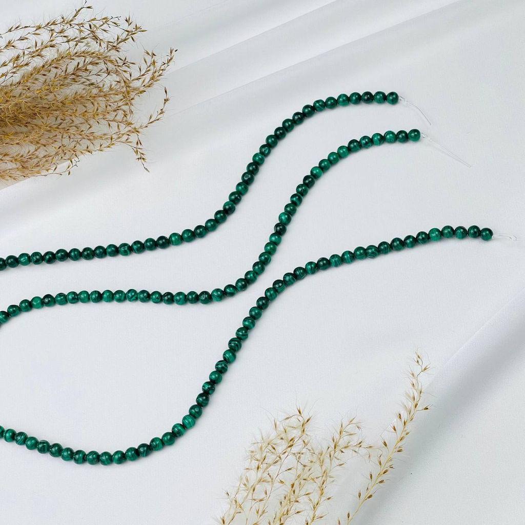 Бусины для украшений из Малахита (65 бусин) 40 см