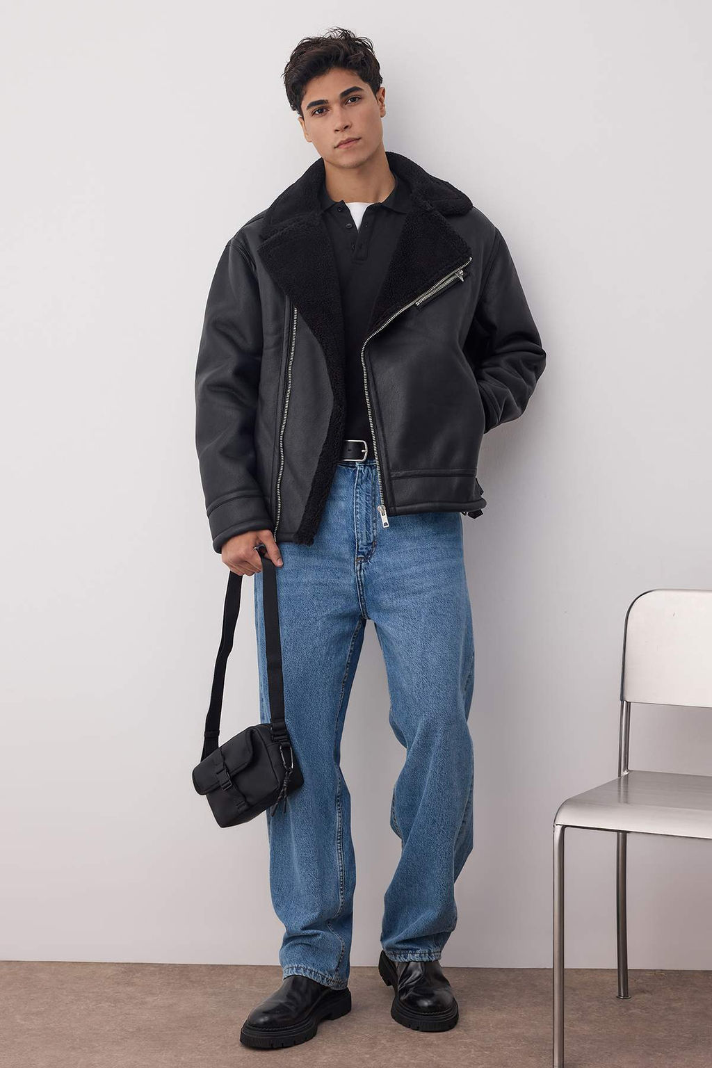 Siyah Regular Fit Suni Deri %100 PU Ici Polarl? Kal?n K?sl?k Erkek Mont TMNAW26MO00005 - Trendyolmilla фото 2