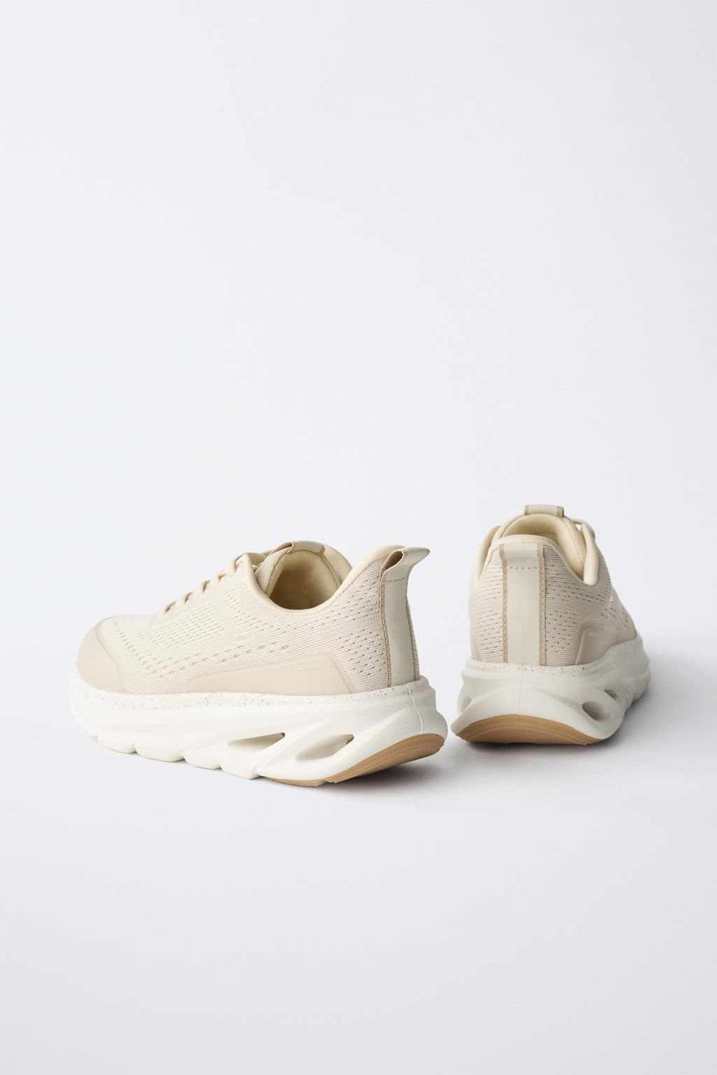 TRAINERS WITH SOLE DETAIL - Zara фото 6
