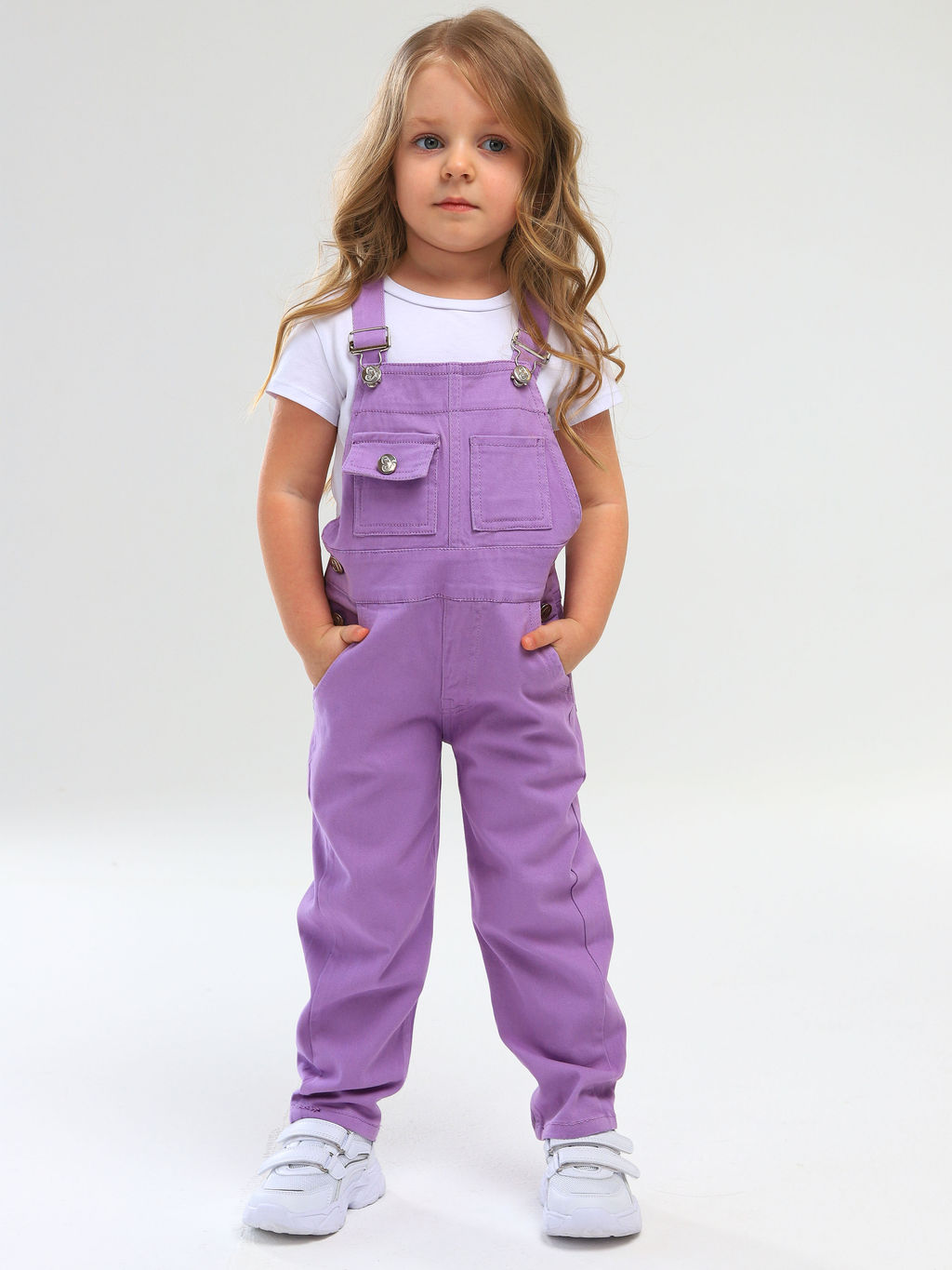 Полукомбинезон джинсовый для девочек - Синий мир фото 5