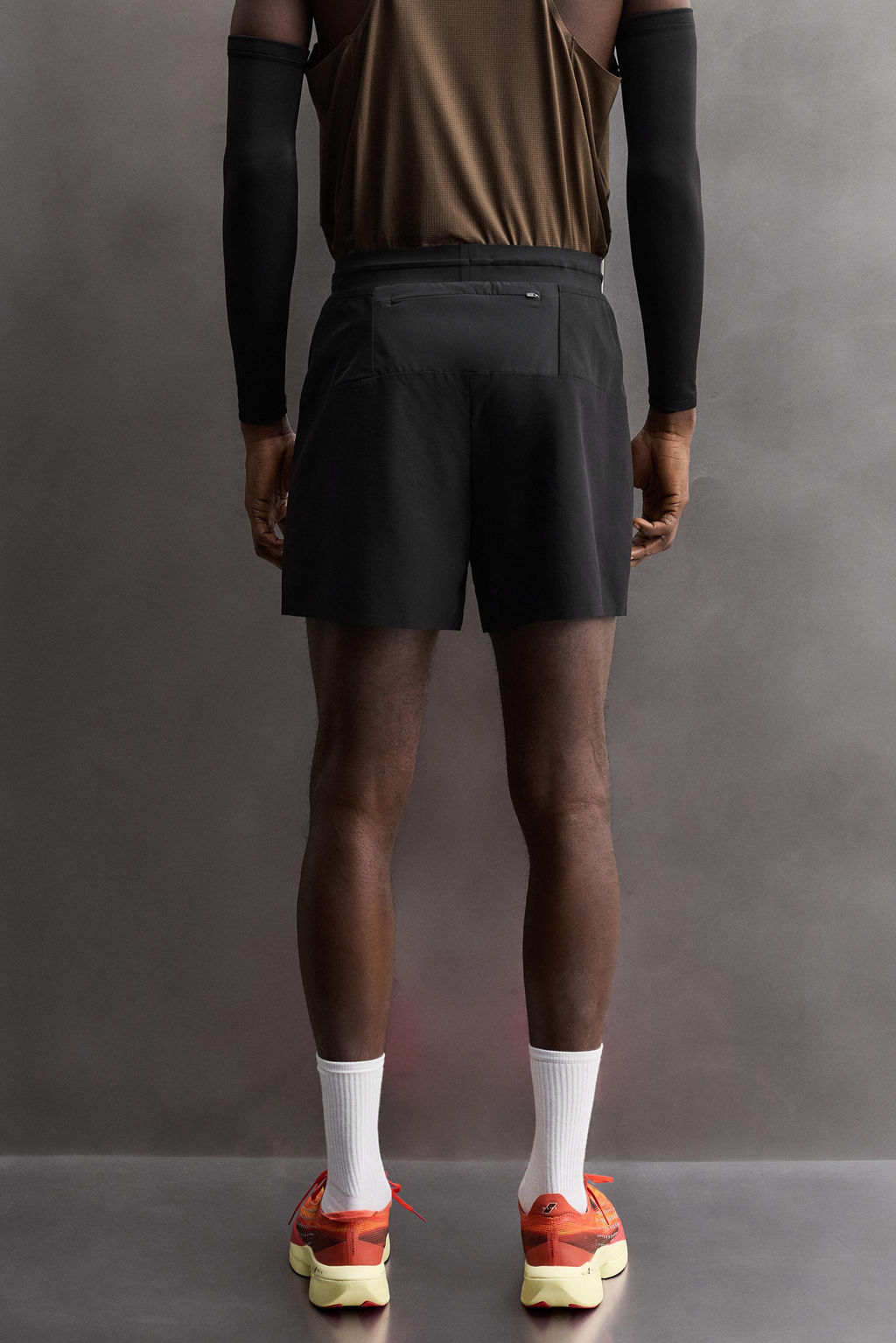 COLOUR BLOCK RUNNING SHORTS - Zara фото 25