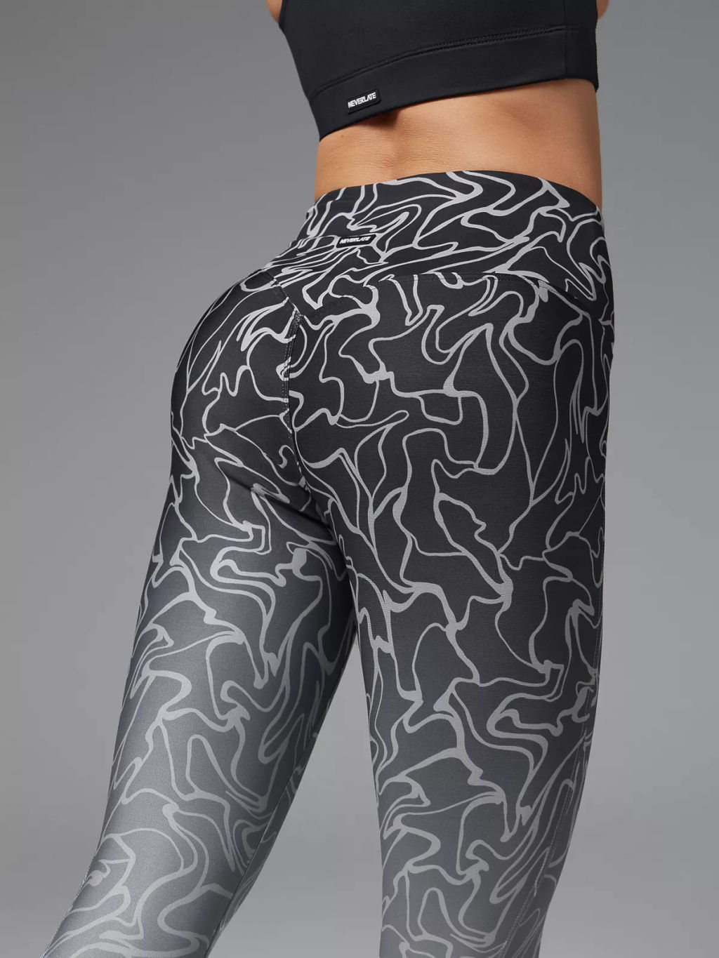 *Леггинсы спортивные с принтом