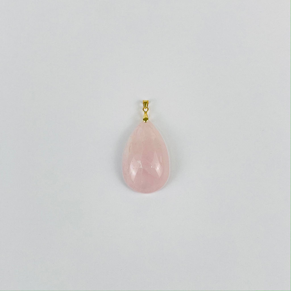 Кулон из мадагаскарского Розового кварца