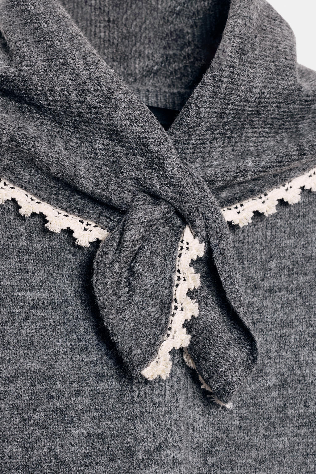 BANDANA LACE CARDIGAN