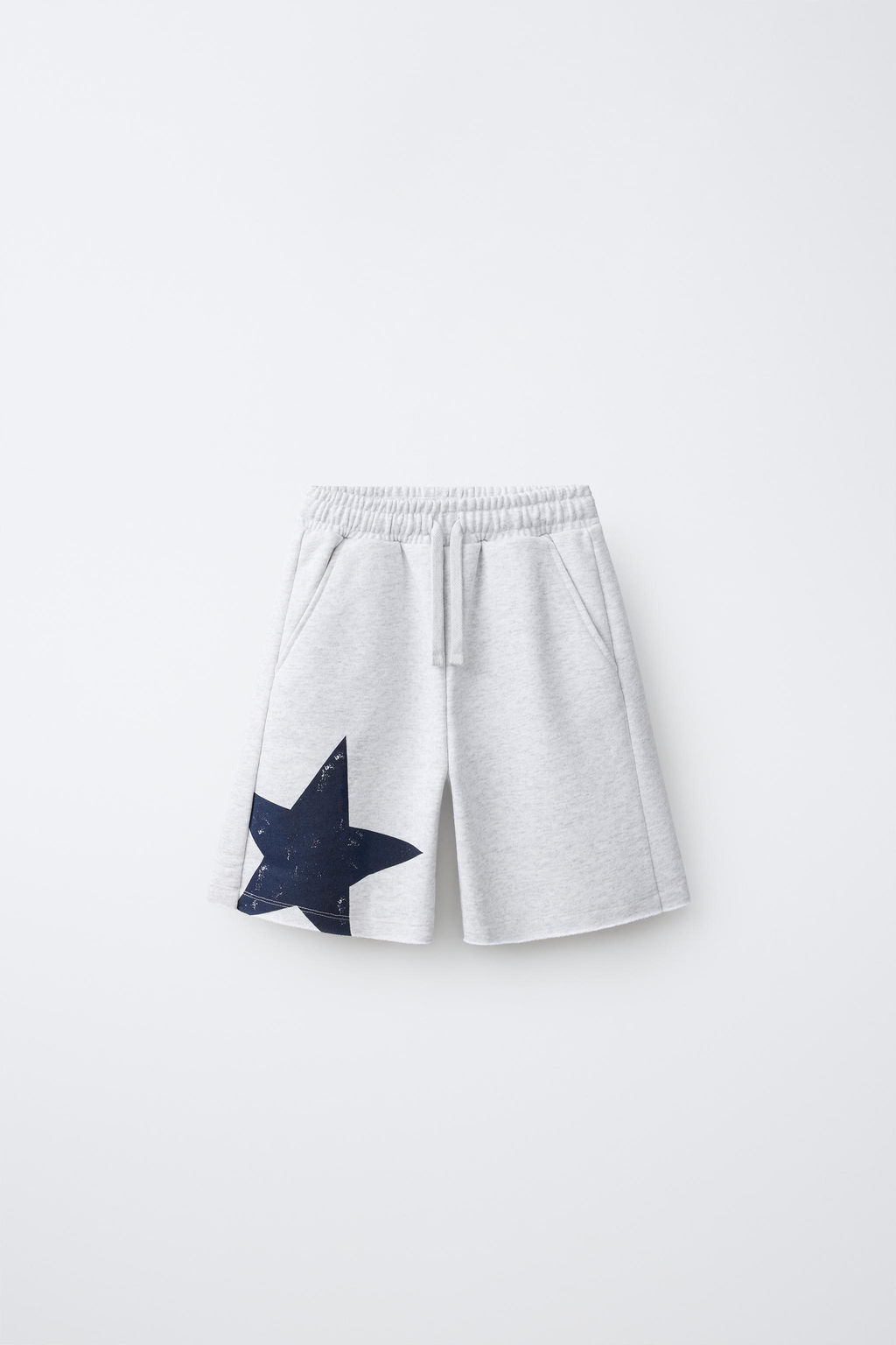 BERMUDA ESTAMPADO ESTRELLA / Gris vigor?