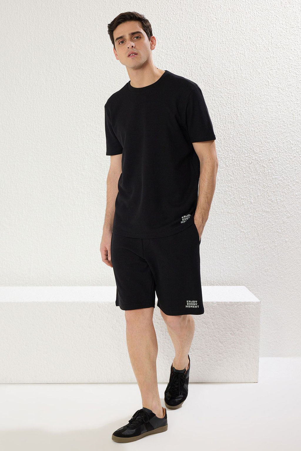 TRENDYOL MAN Mavi Regular Fit Waffle Sortlu Pijama Tak?m? TMNSS23PT00032 - Trendyolmilla фото 60