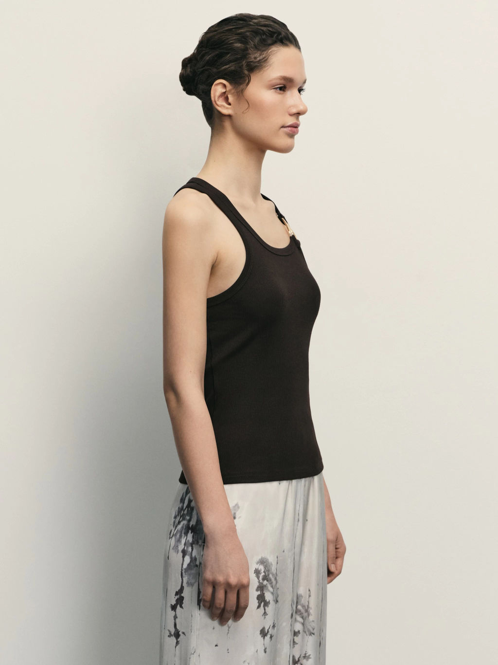 Топ с декоративным элементом / Zarina  фото 5