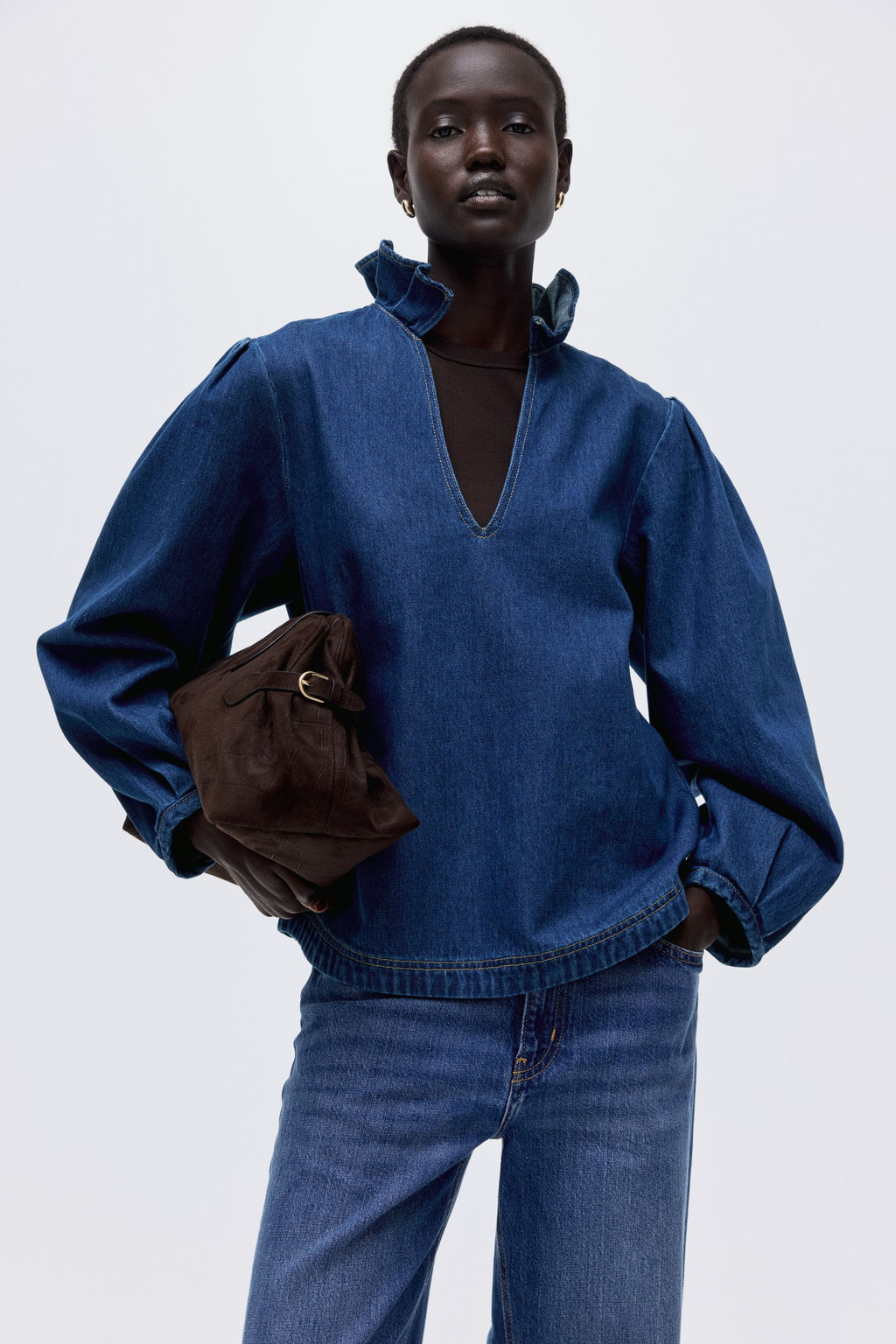 Blusa denim con cuello de volantes - H&m фото 2