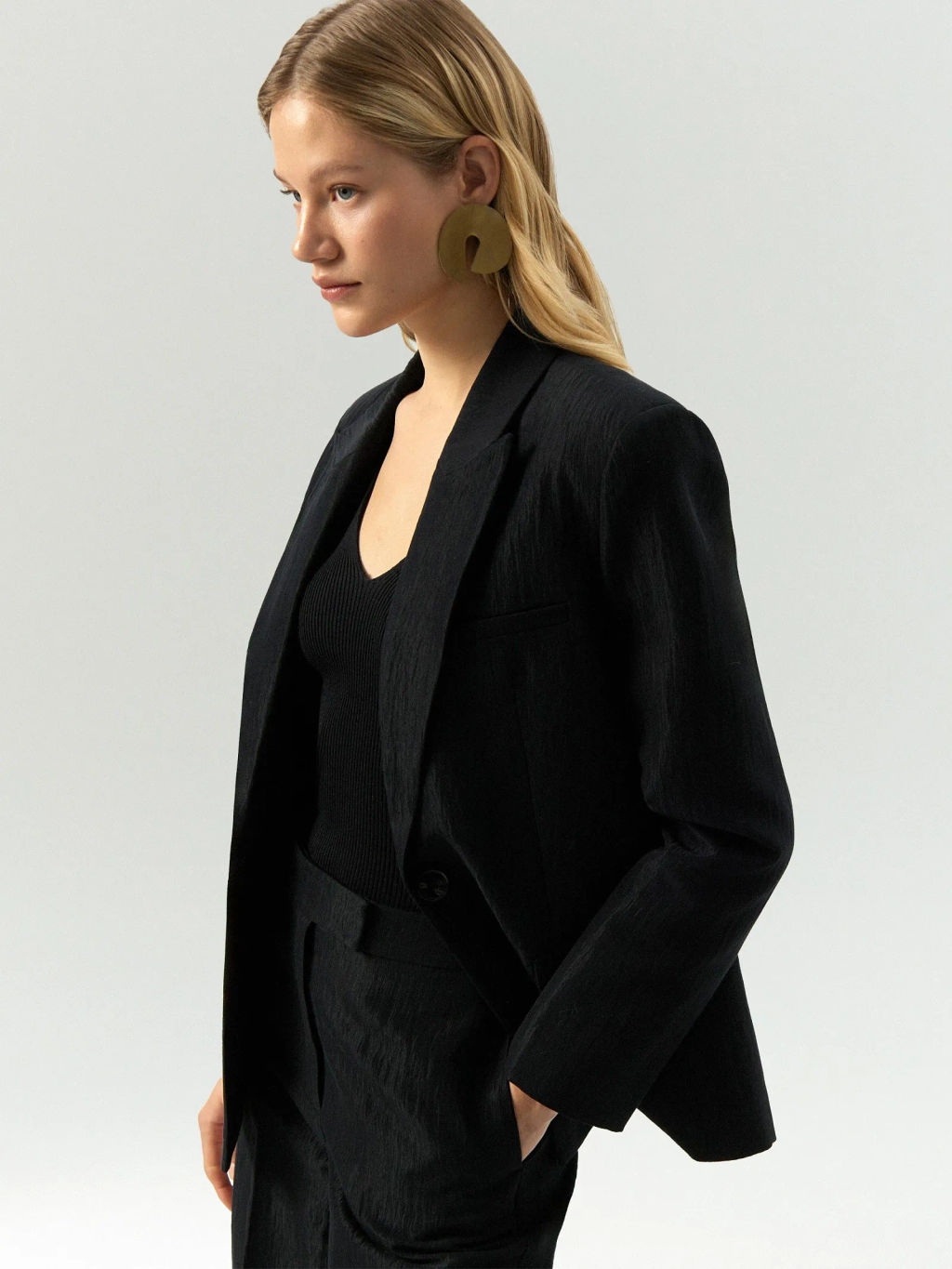 ЕМКА / Однобортный жакет из жатой ткани - Emka фото 4