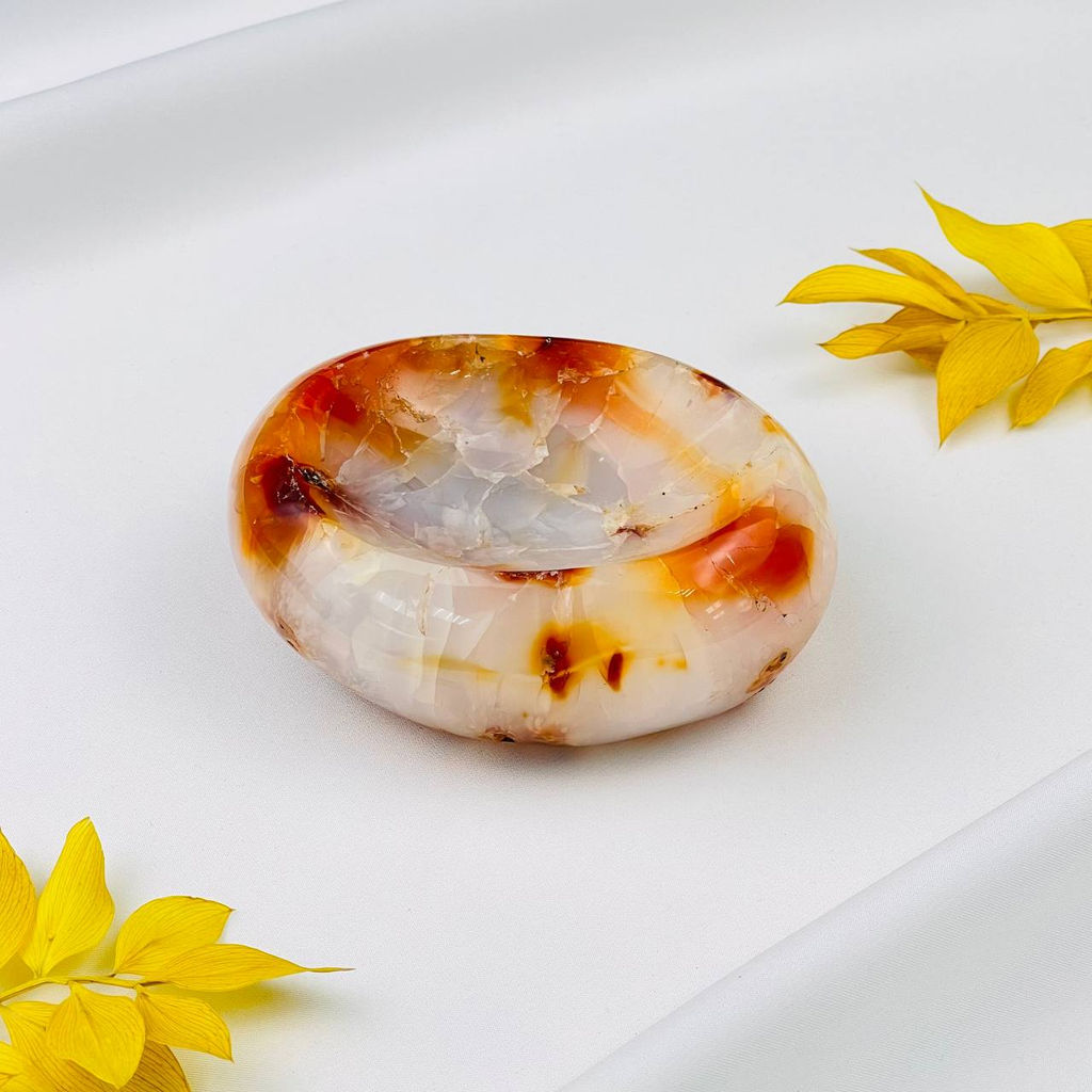 Чаша из Сердолика