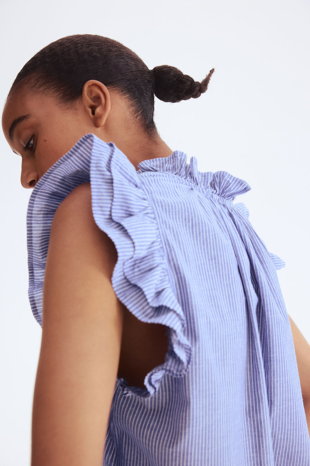 Blusa con ribetes de volante - H&m фото 6