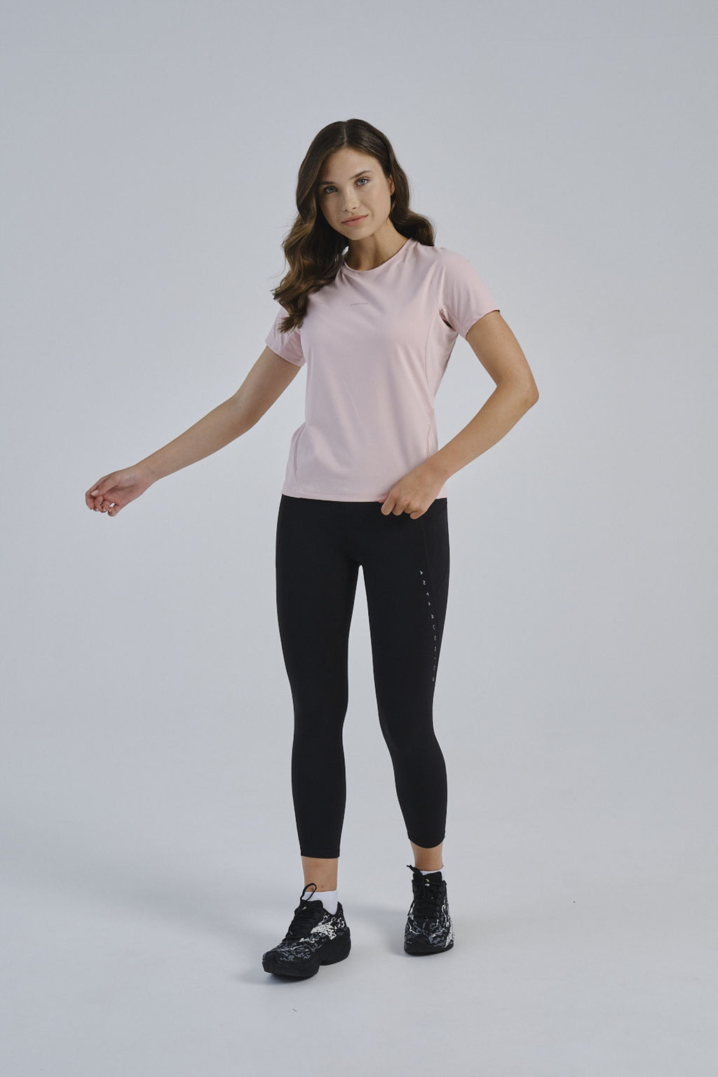 Футболка Guanjun Розовый