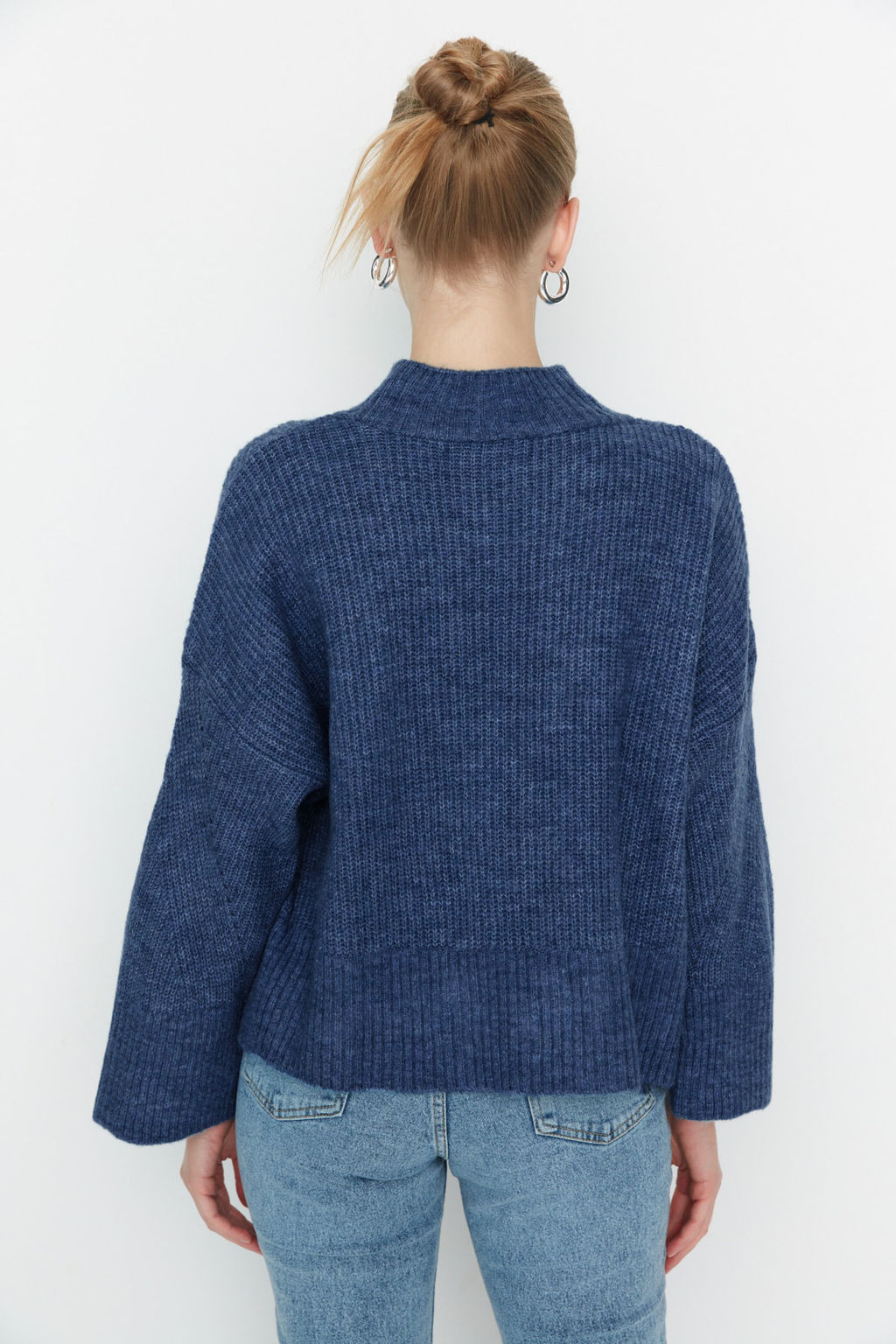 Indigo Yumusak Dokulu Basic Triko Kazak TWOAW22KZ0474