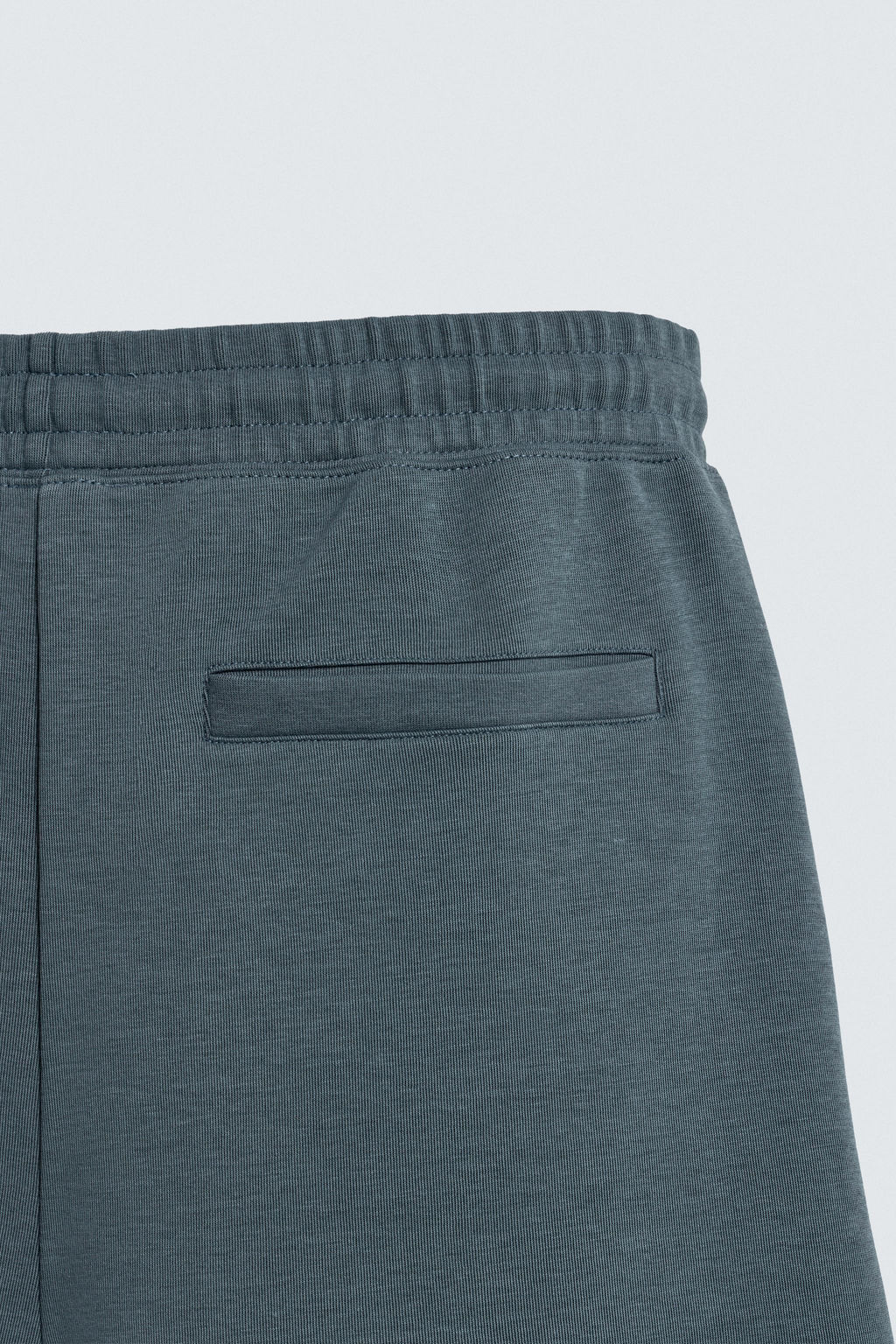 BERMUDA JOGGER RELAXED FIT INTERLOCK / verde lavado - Zara фото 10
