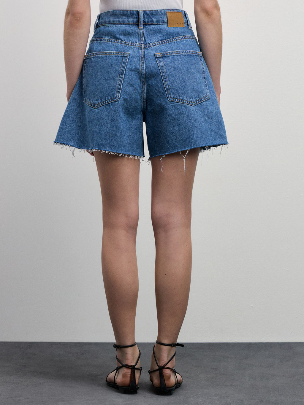 Джинсовые шорты А-силуэта / Zarina  фото 5