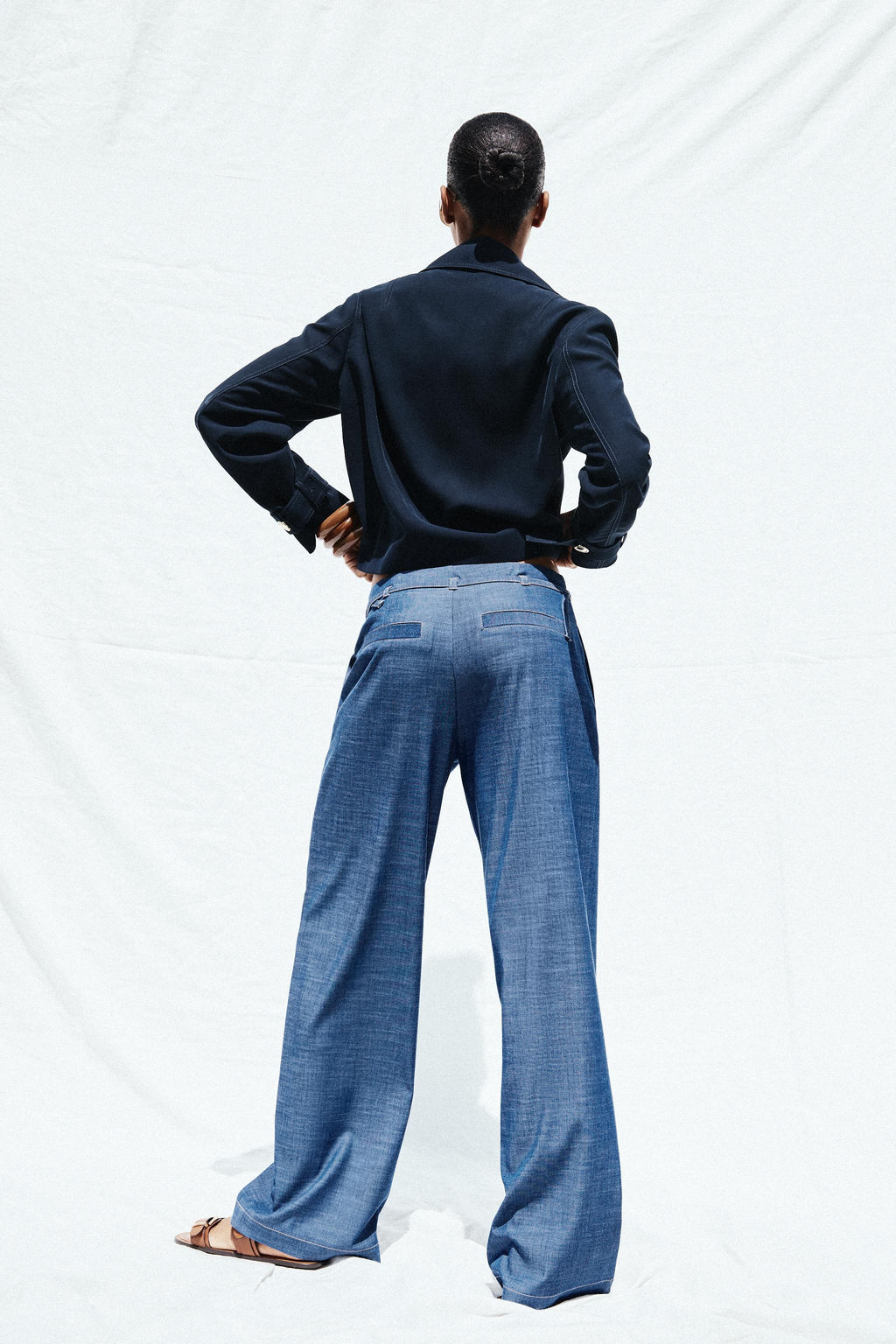 WIDE-LEG TROUSERS WITH BELT LOOPS