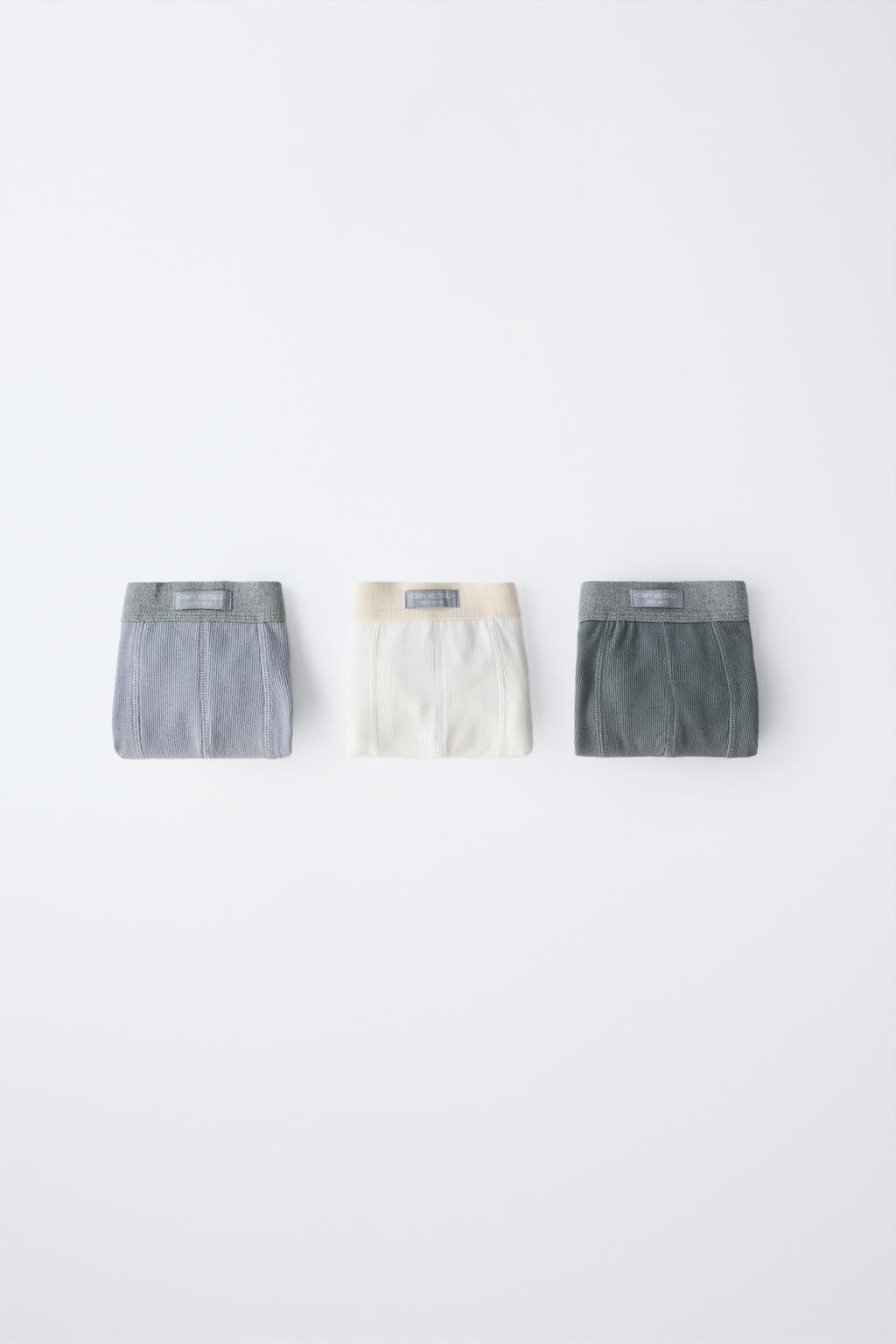 AGES 6-14/ THREE-PACK OF BOXERS WITH LABEL