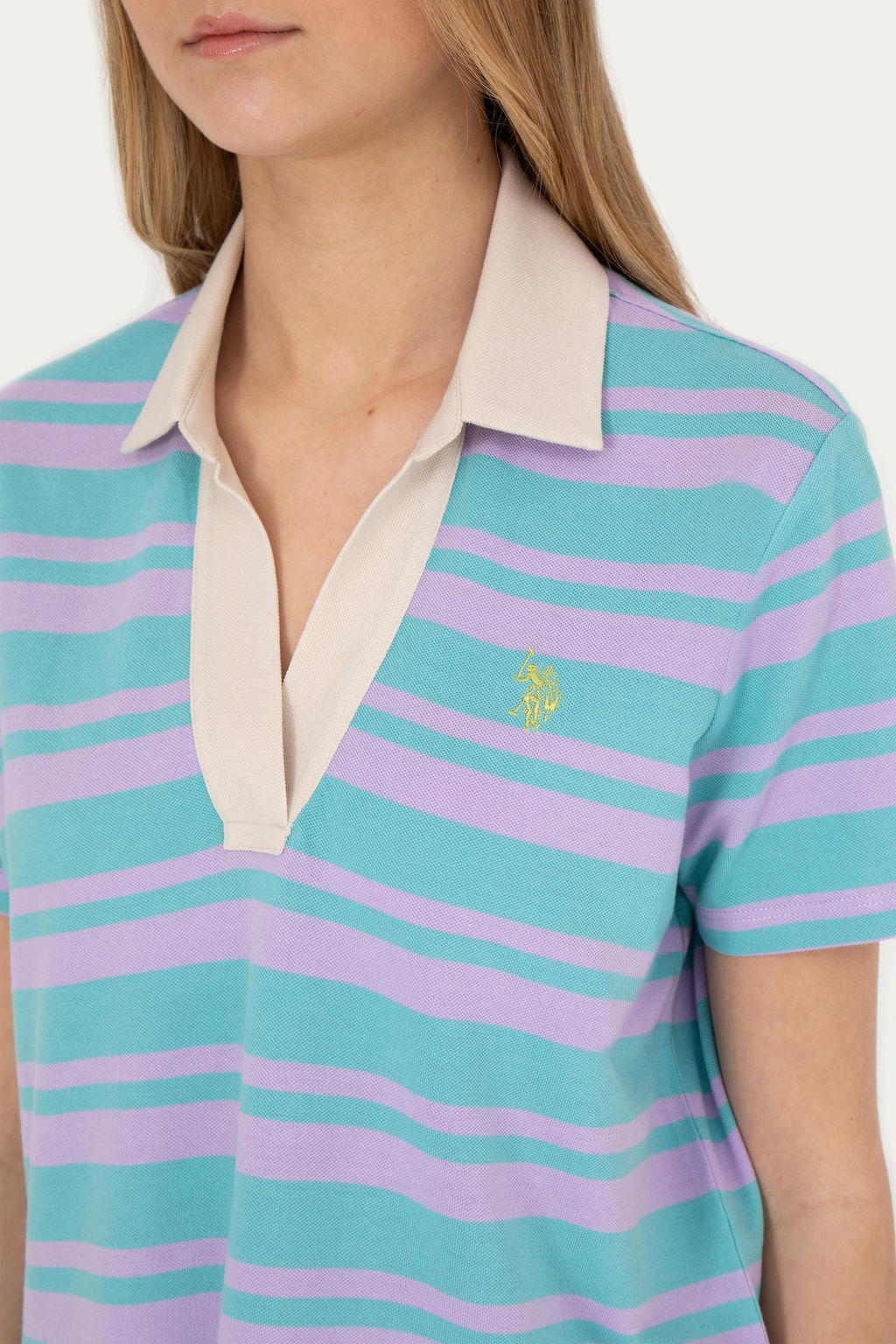 Женская сиреневая футболка с воротником-поло - U.s. polo assn фото 14