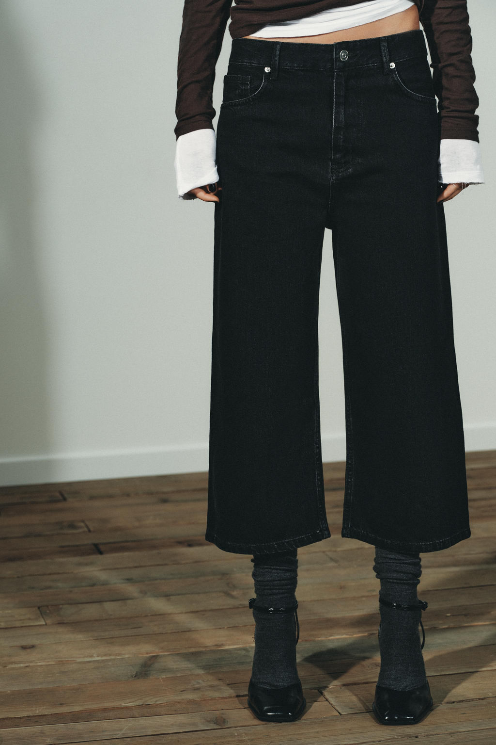 TRF MID-WAIST DENIM JORTS BERMUDA SHORTS - Zara фото 3