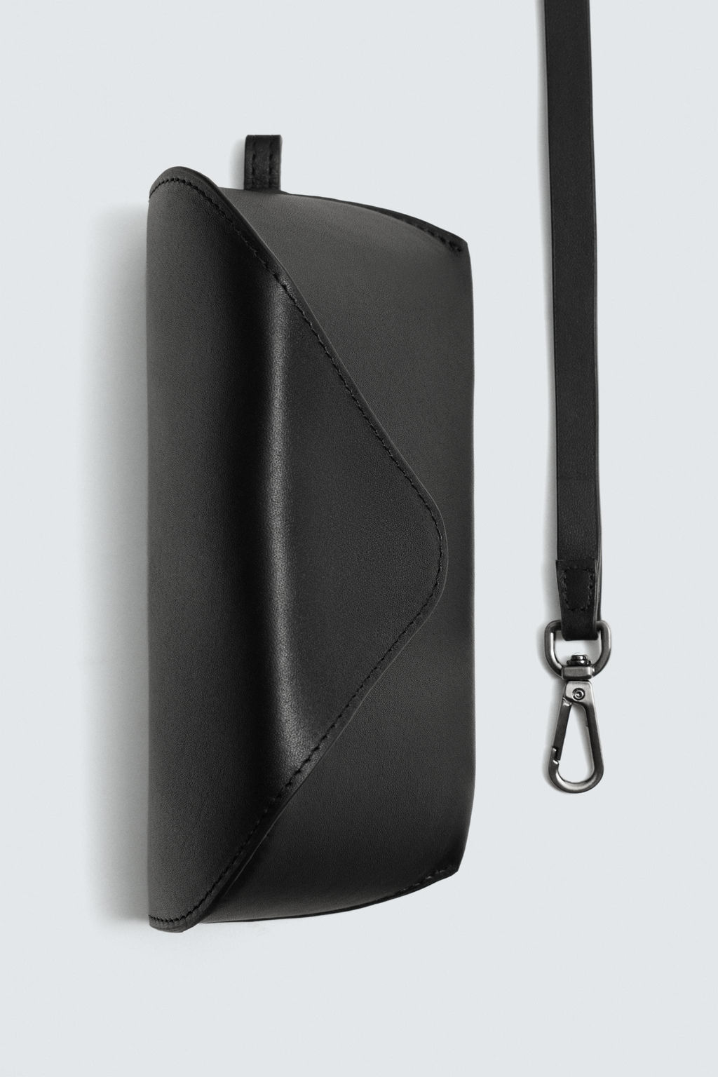 FUNDA DE GAFAS PIEL / Negro - Zara фото 5