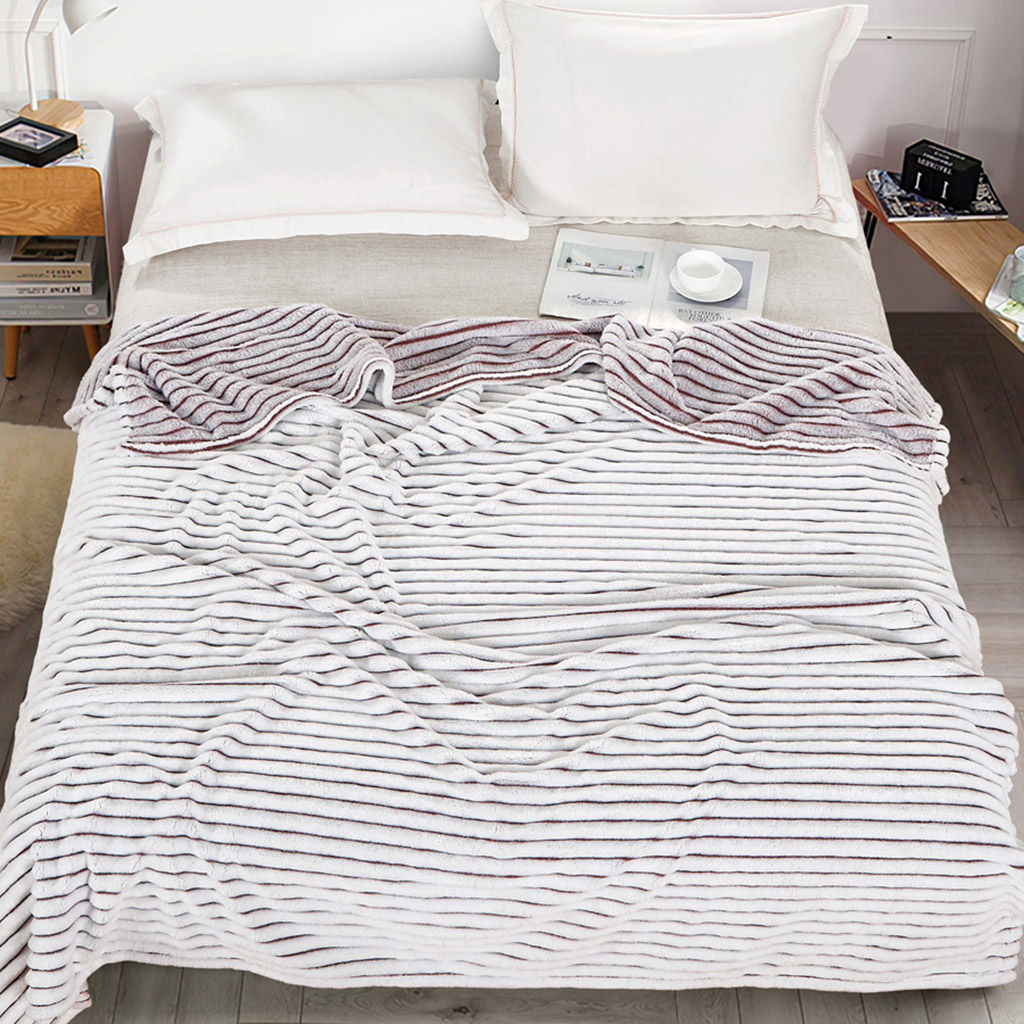 Плед/покрывало 180х200см Белый тигр-004, велсофт Мармари полоса, высокий ворс, полиэстер 100%, плотность 350г/м2, упаковка пояс бумажный, Домашняя мода (Россия)  фото 2