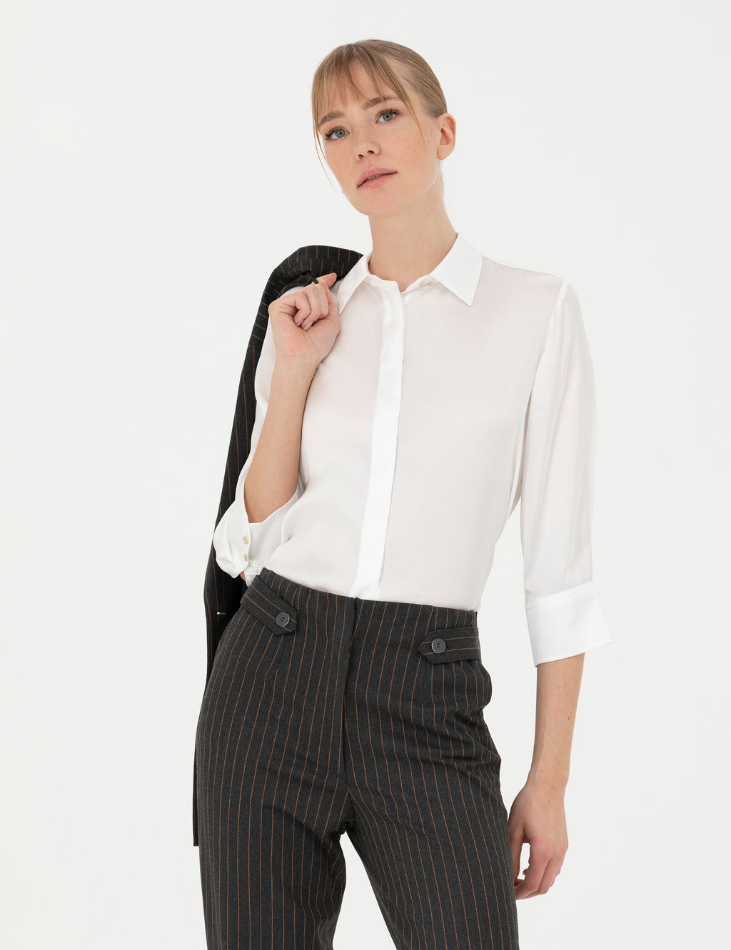 Ekru Comfort Fit Saten G_mlek
