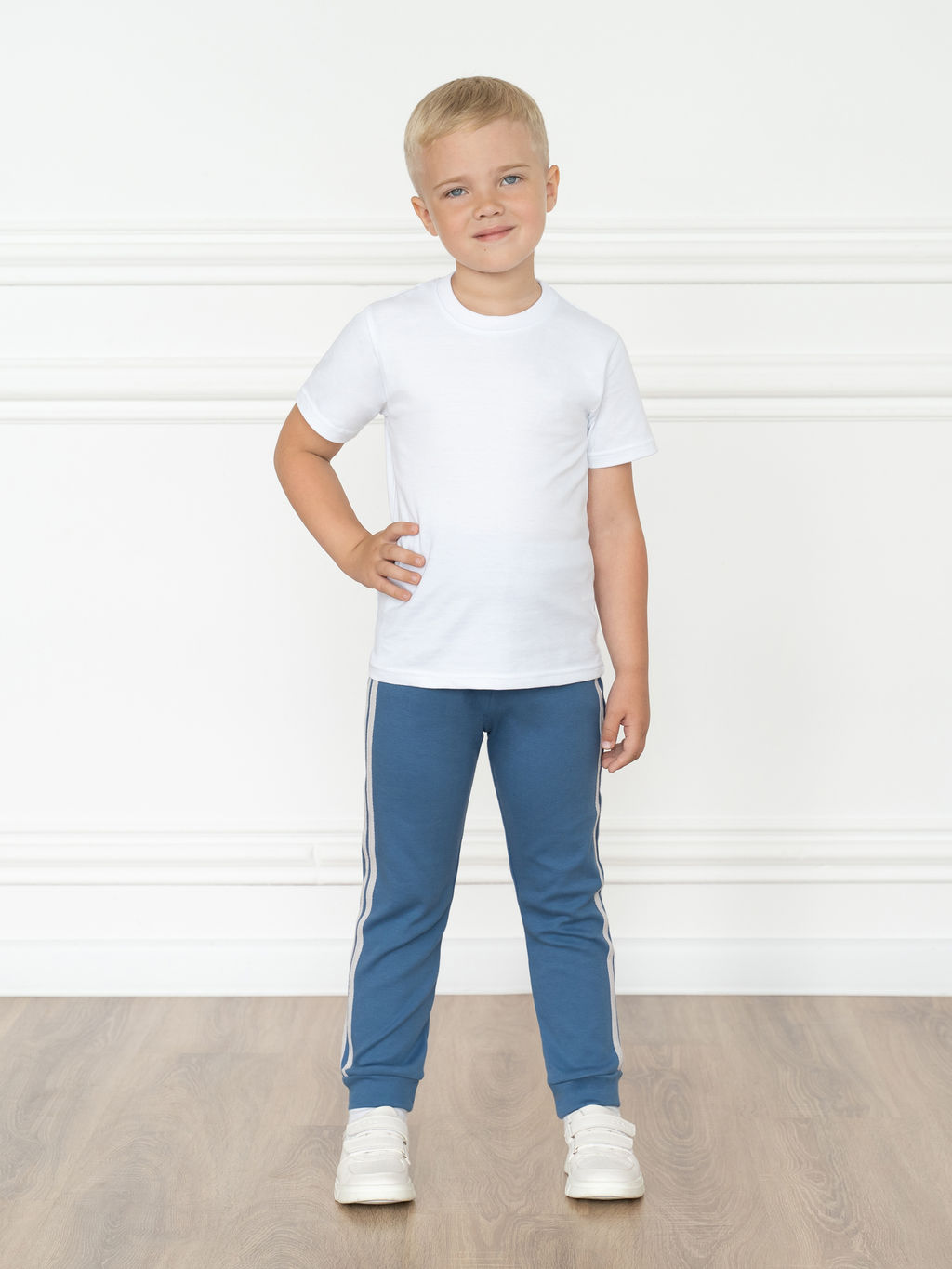 Штанишки детские джинс с лампасами