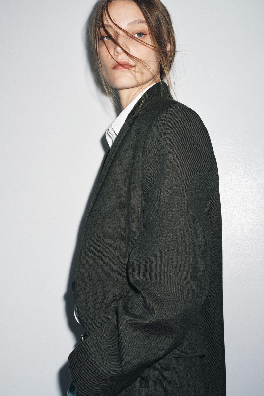OVERSIZED WOOL BLAZER ZW COLLECTION - Zara фото 5