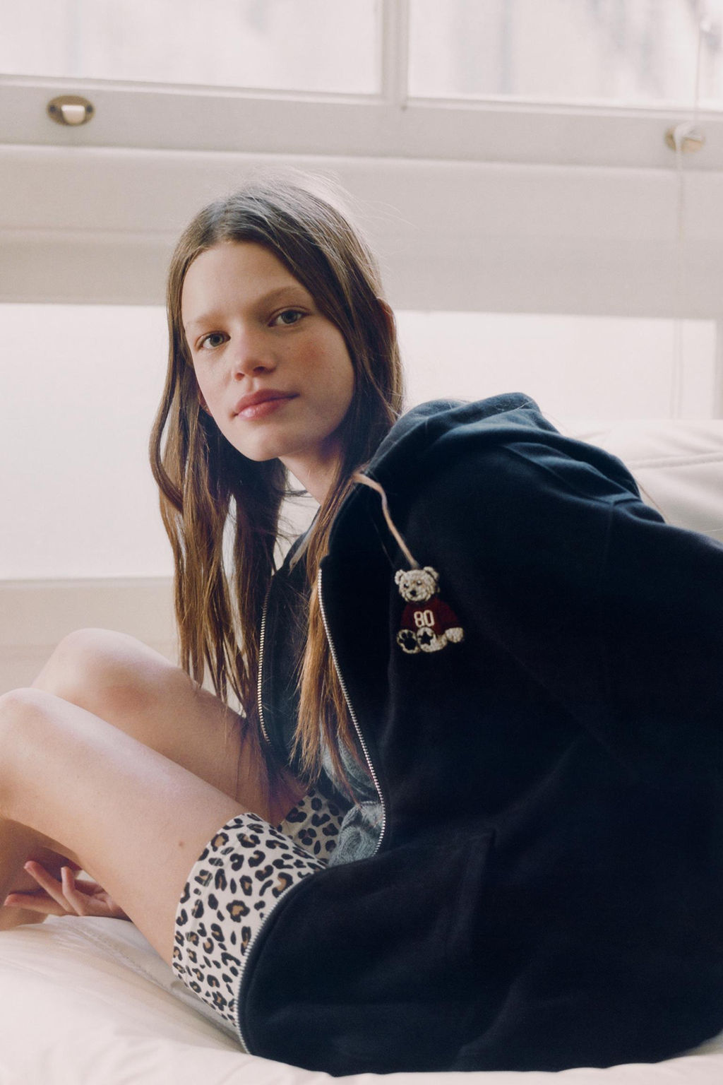 EMBROIDERED BEAR ZIP-UP SWEATSHIRT - Zara фото 5