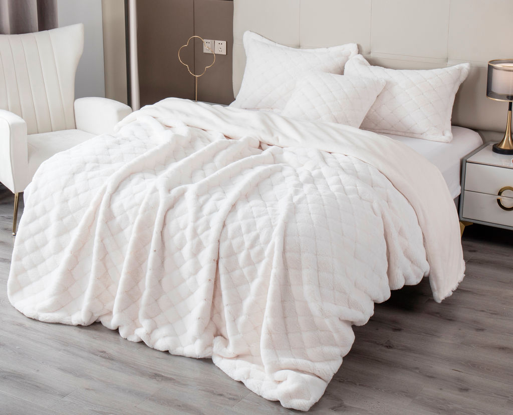 Покрывало декоративное Shinshilla point (светлый крем) - Kazanov.a. фото 7