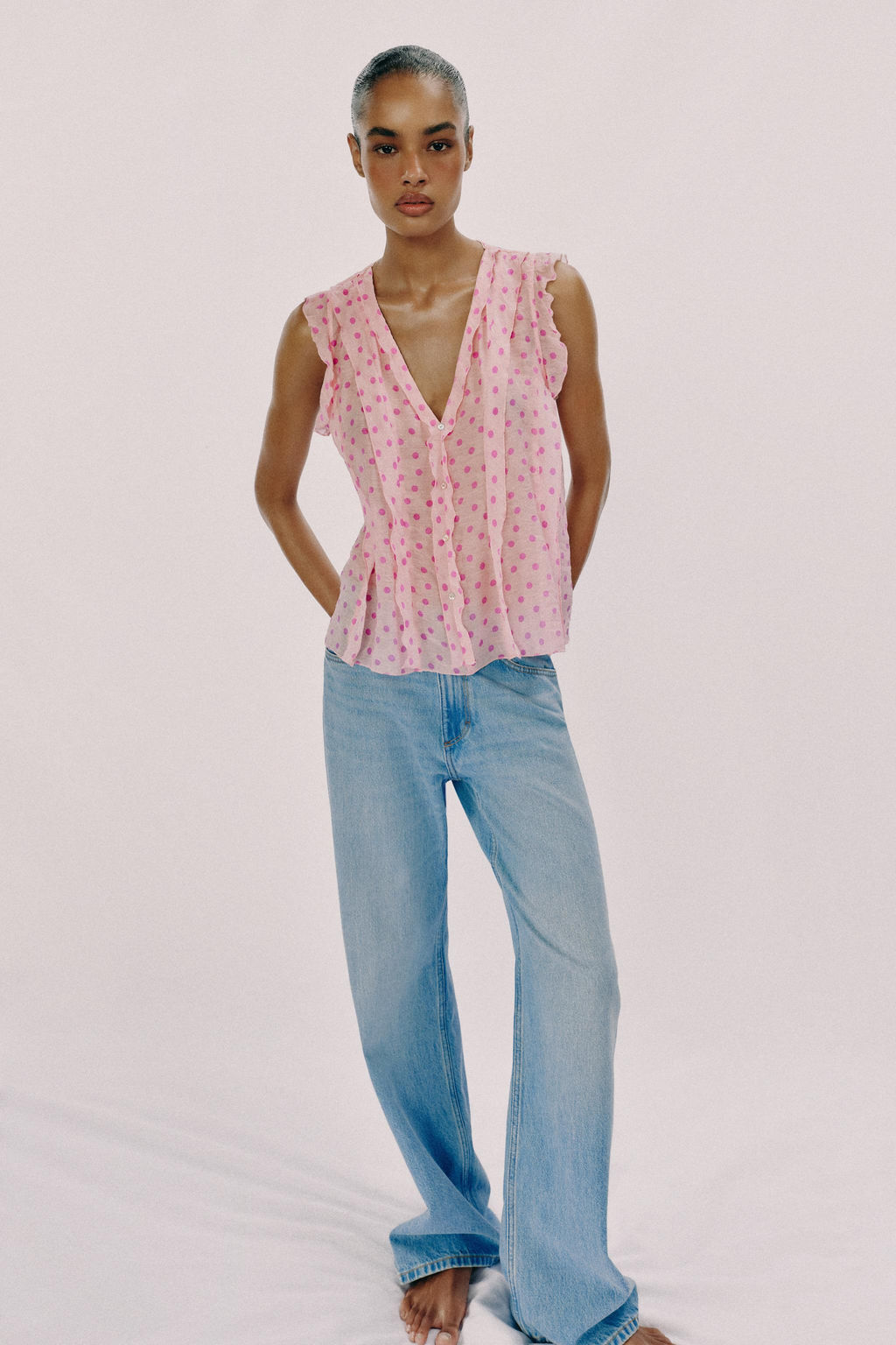 BLUSA LUNARES VOLANTES / Rosas