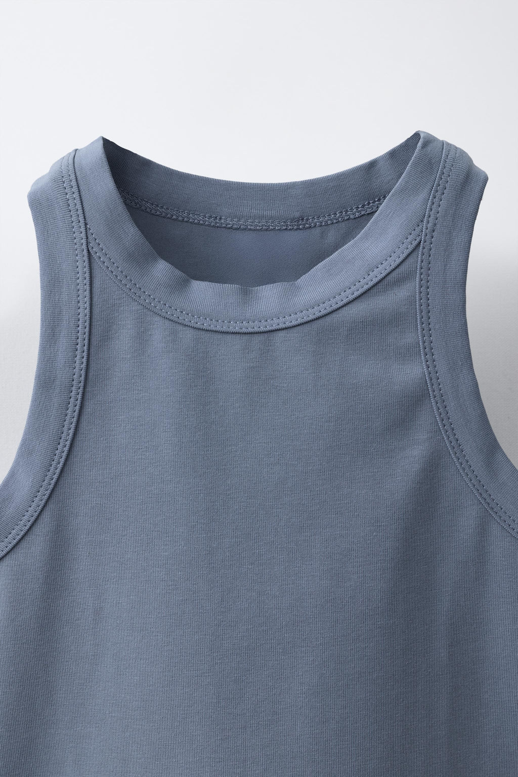 PACK TRES CAMISETAS LISAS / Varios - Zara фото 4
