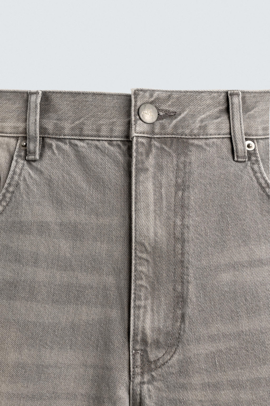 BERMUDA DENIM BAGGY FIT SALPICADURAS / Beige