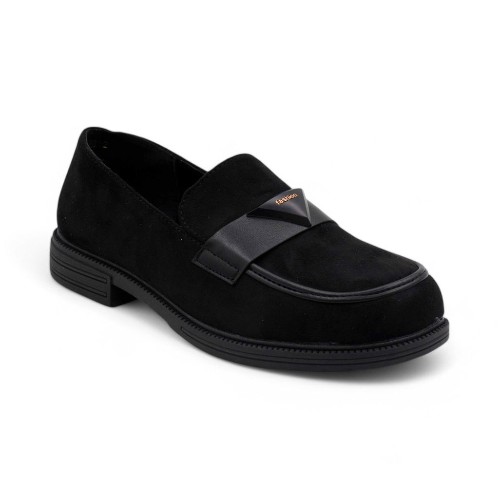 Лоферы женские K81-2R черные