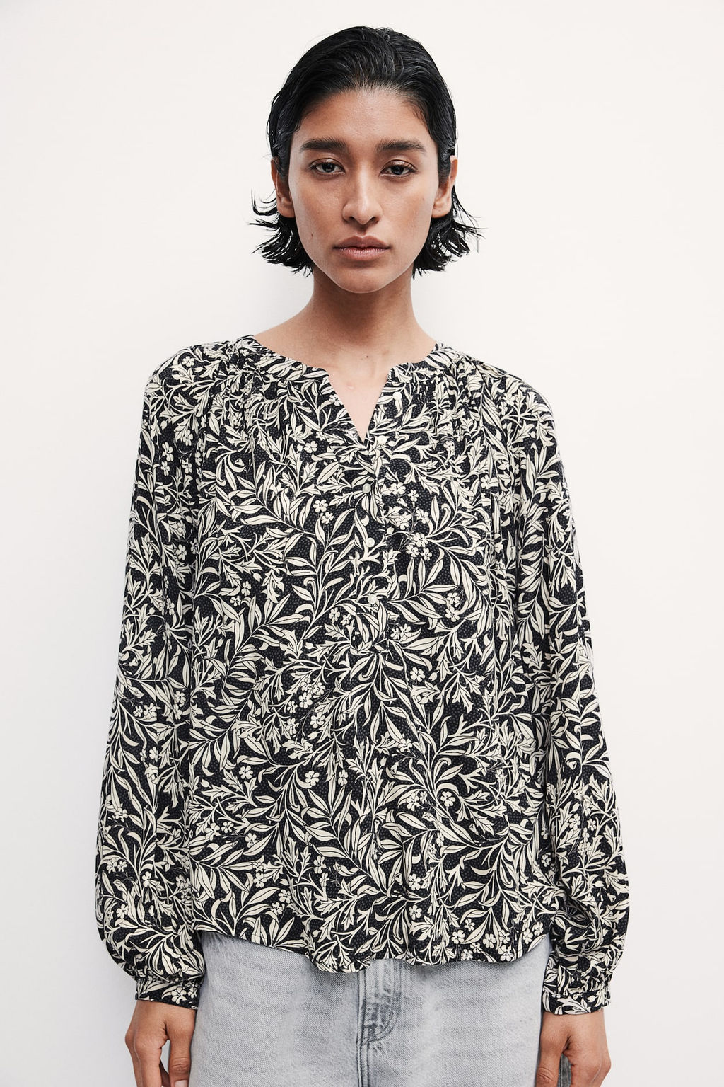 Blusa con mangas globo - H&m фото 3