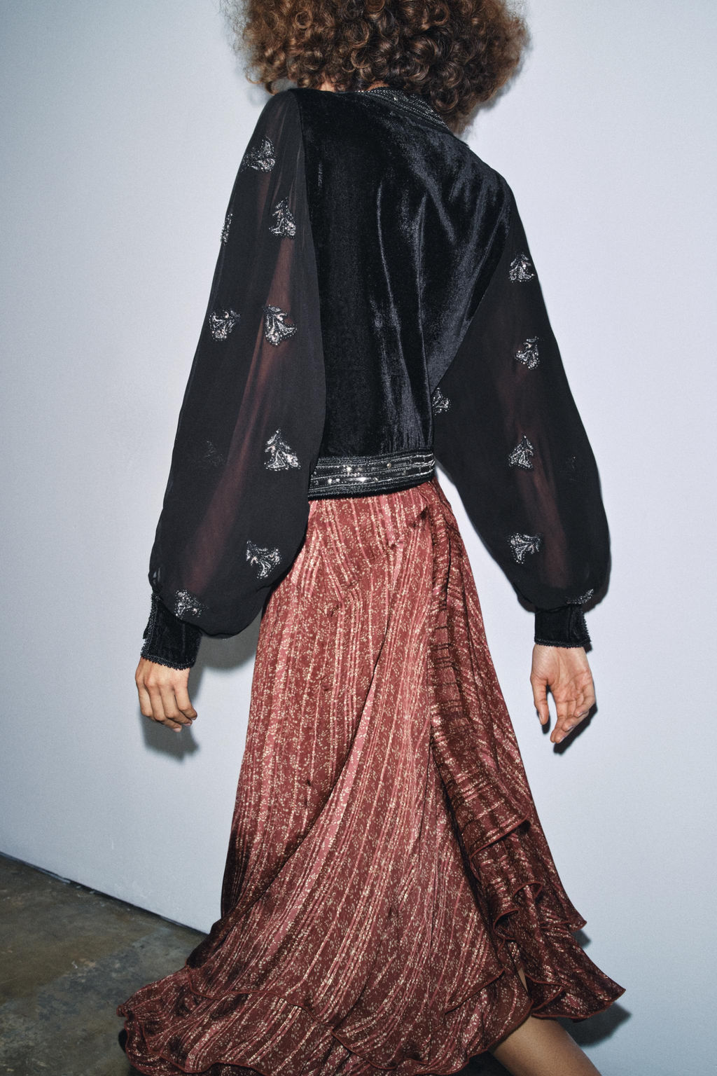 ZW COLLECTION LIMITED EDITION EMBROIDERED CROPPED JACKET - Zara фото 2