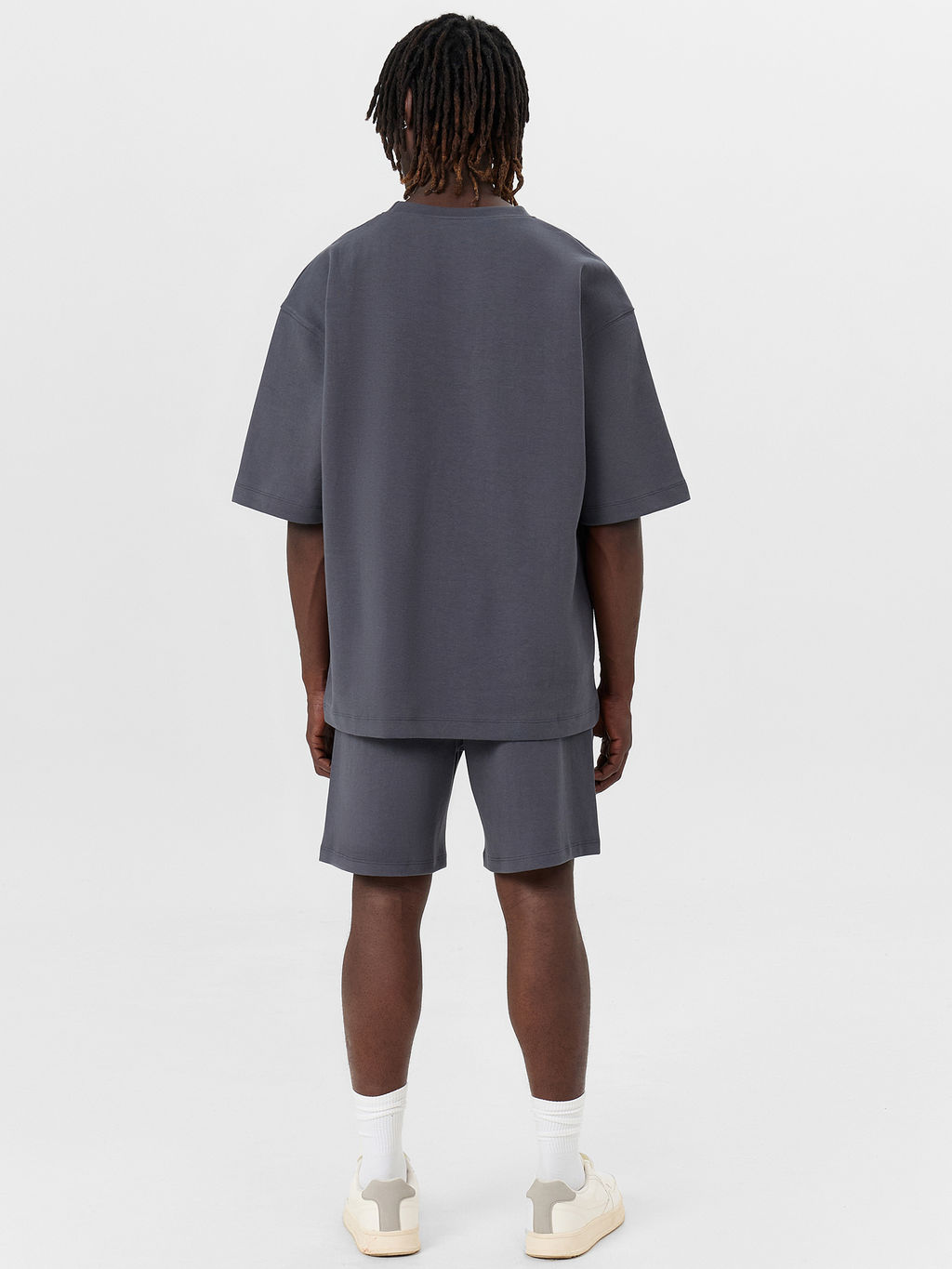 Комплект мужской серый: футболка и шорты - Mark formelle фото 2