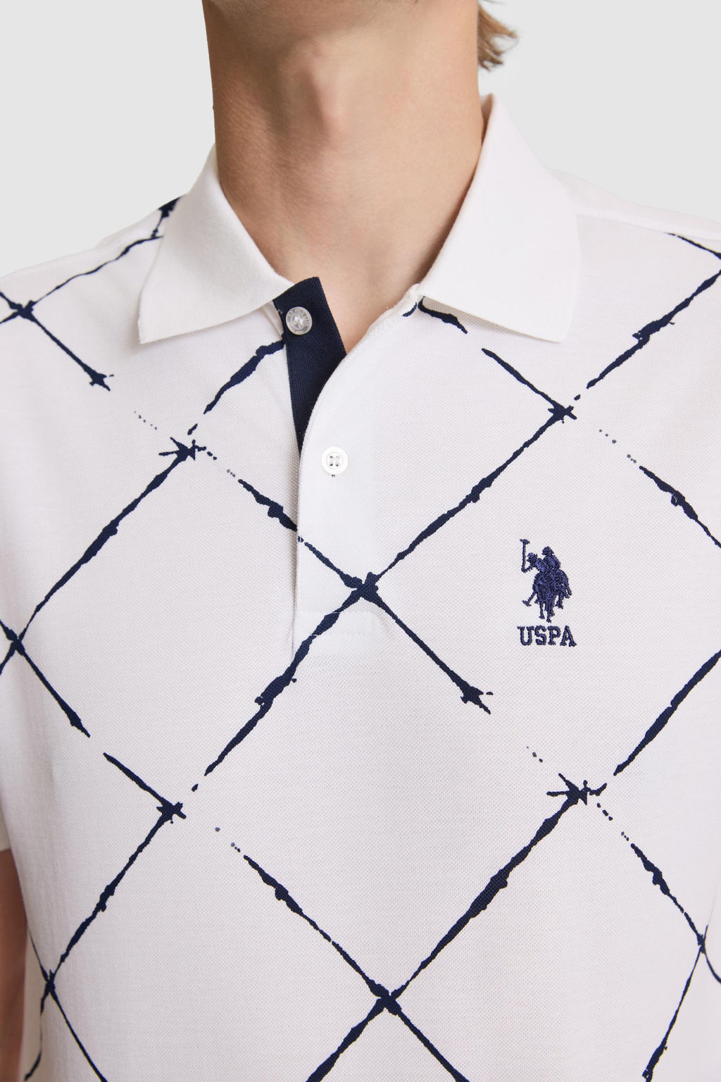 Erkek Beyaz Regular Fit Polo Yaka Ti__rt