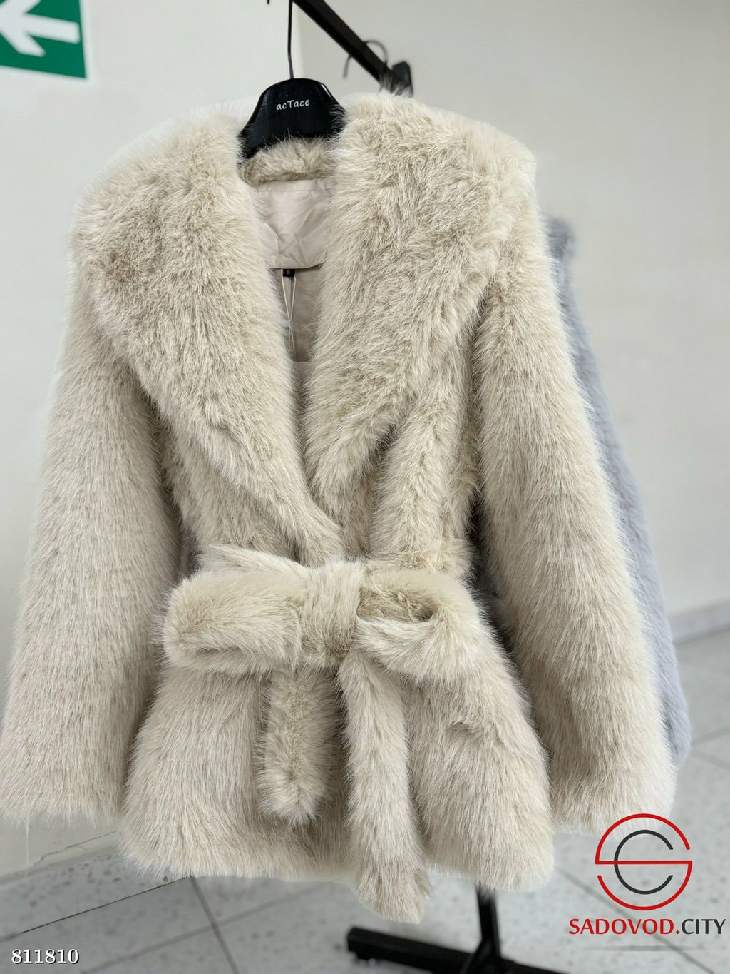 Шуба женская из искусственного меха - Bruno фото 2