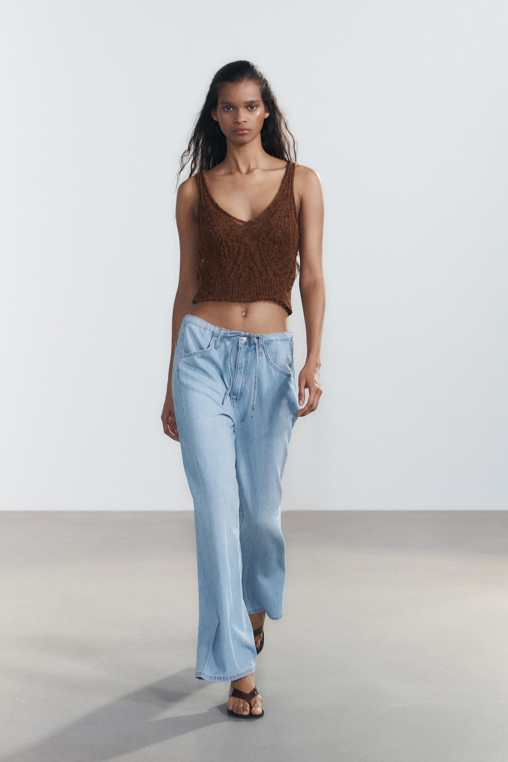 DRAWSTRING LOOSE-FITTING DENIM TROUSERS - Zara фото 16