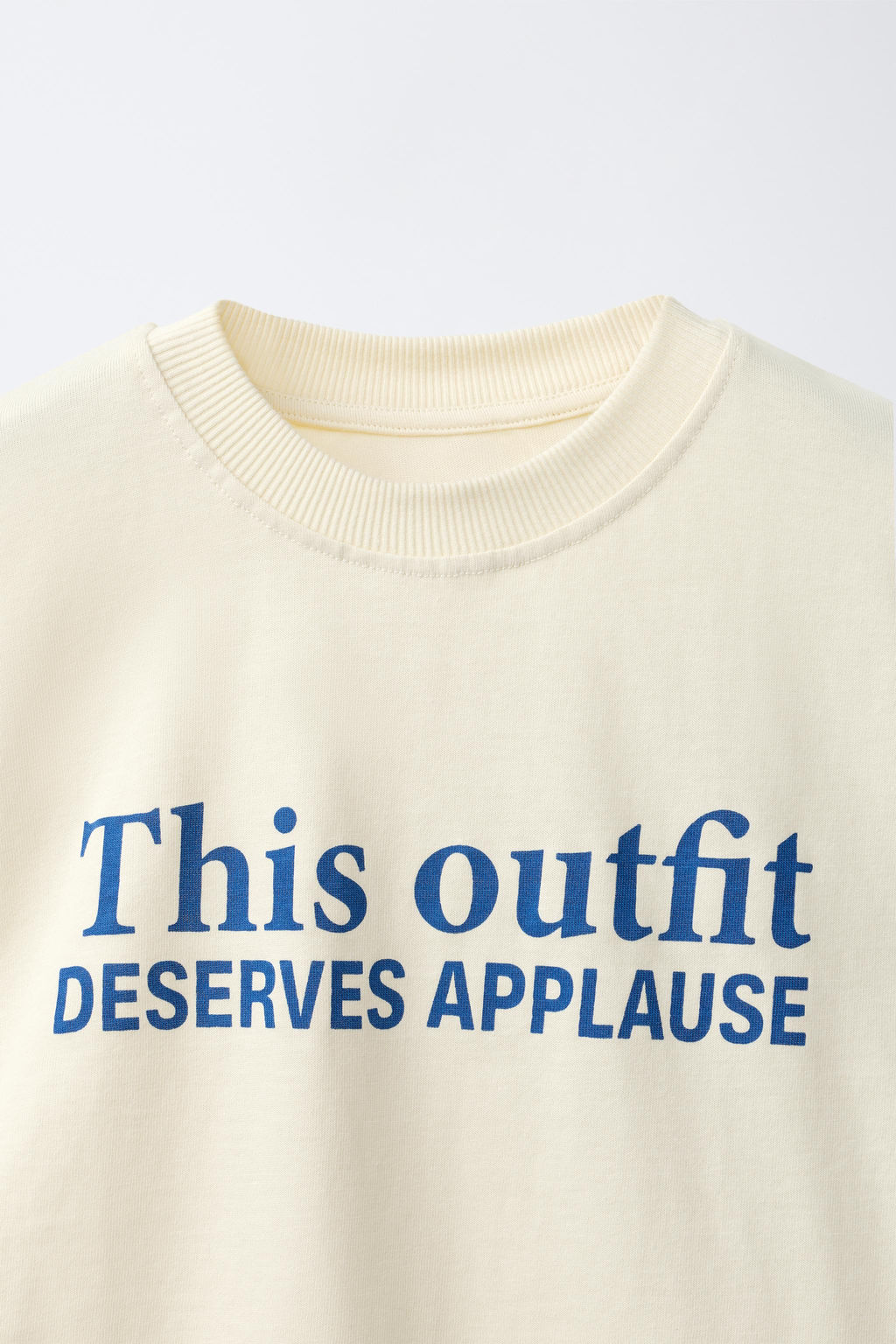 CAMISETA TEXTO FRUNCIDO / Vainilla - Zara фото 3