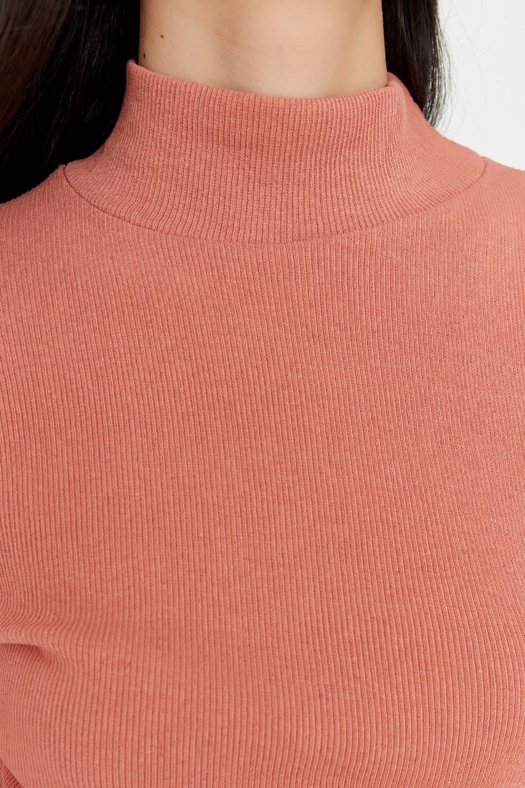 Gul Kurusu Fitted/Vucuda Oturan Dik Yaka Uzun Kol Fitilli Esnek Orme Bluz TWOAW21BZ0423