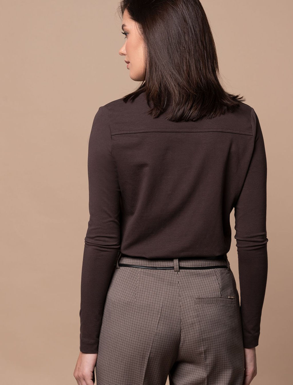 Блузка трикотажная на золотистых пуговицах из премиального хлопка - Vilatte фото 4