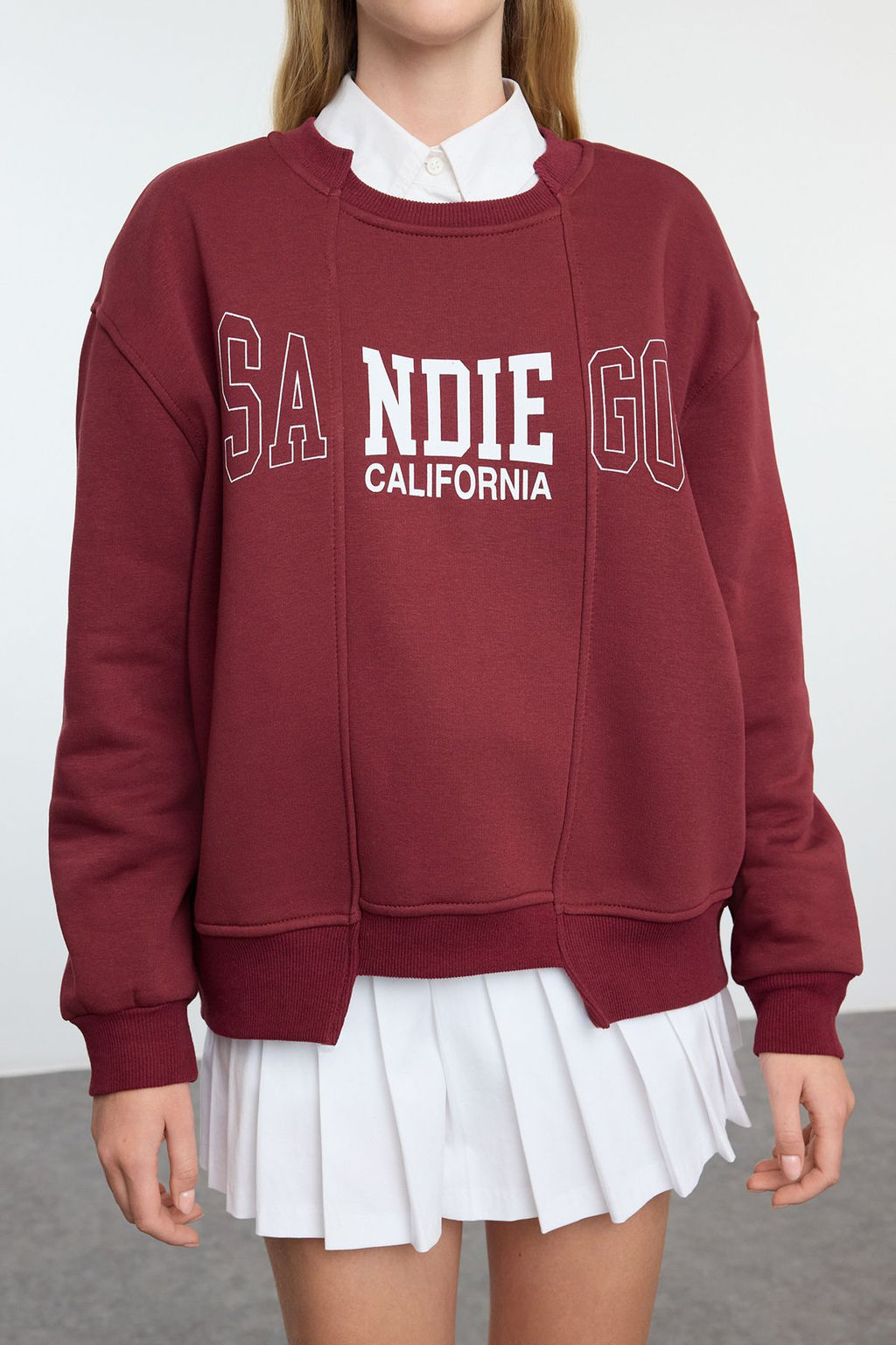 Bordo Slogan Bask?l? Oversize/Genis Kal?p Etek Ucu Detayl? Orme Sweatshirt TWOAW25SW00100 - Trendyolmilla фото 3