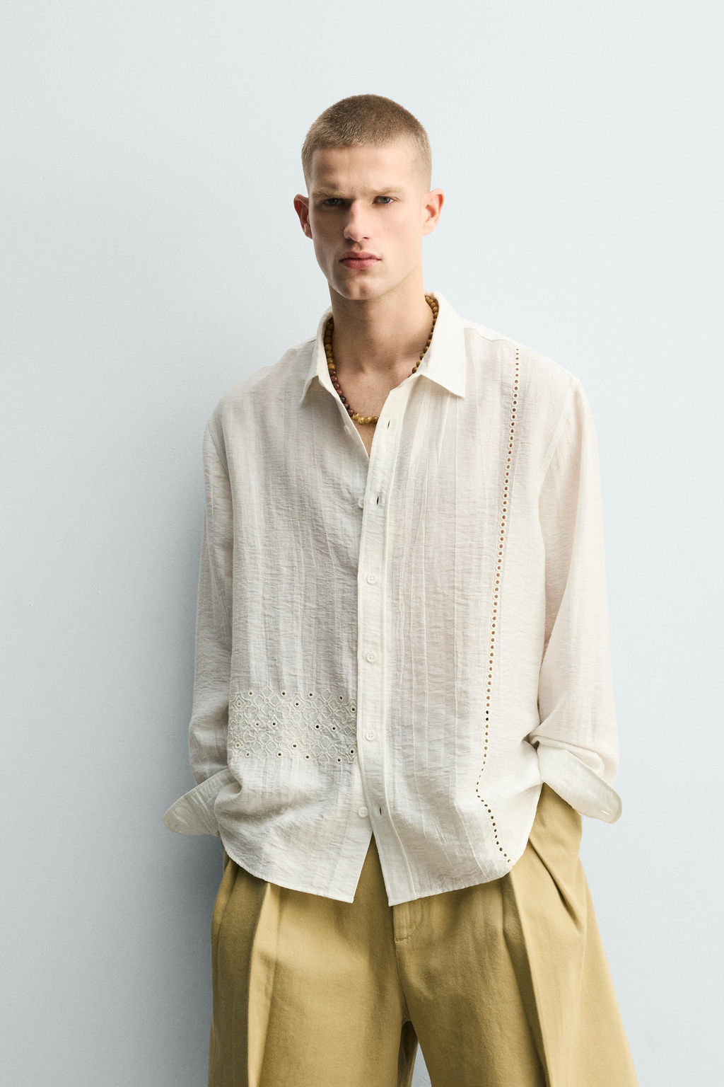 CAMISA BORDADO TROQUELADO / Crudo