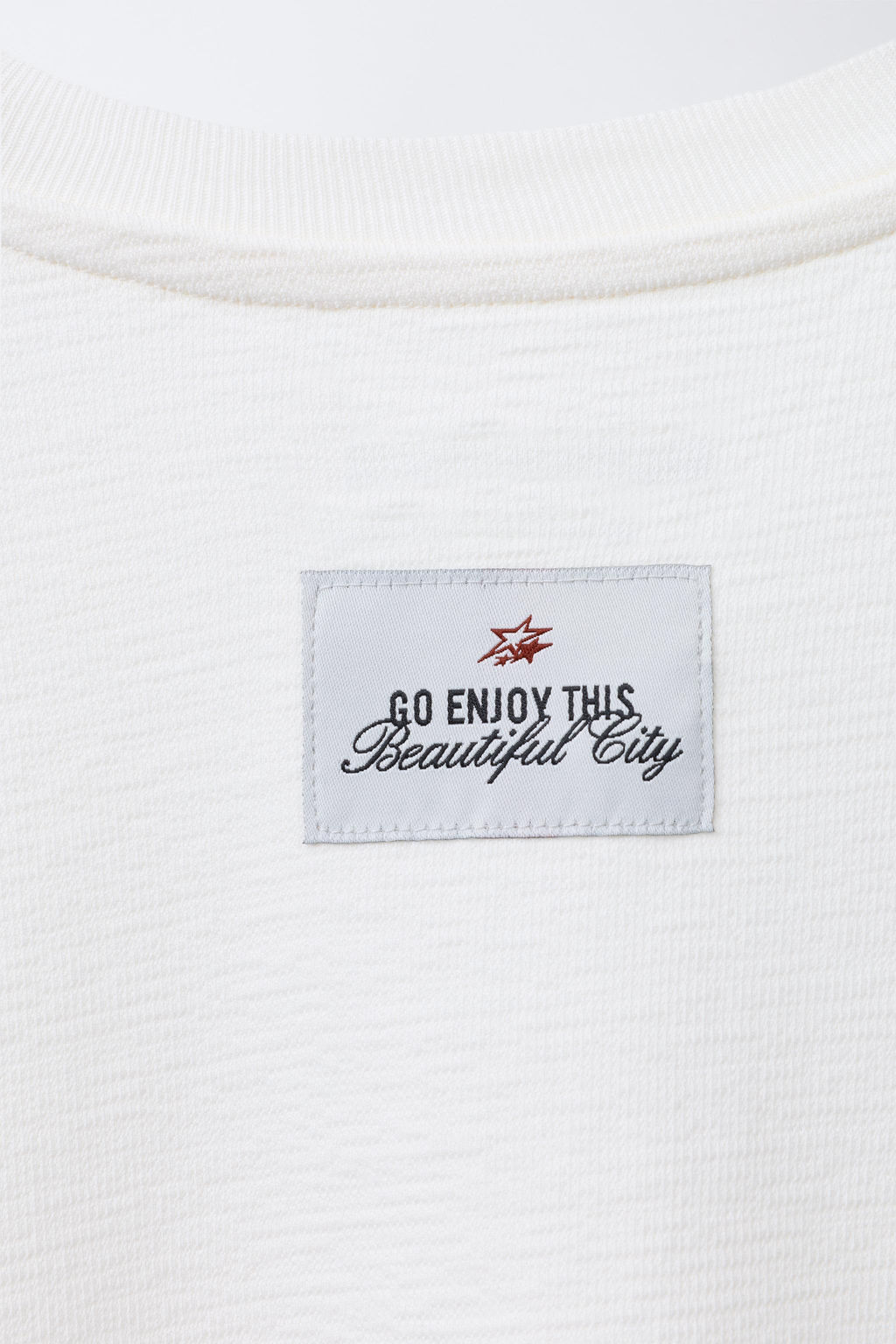 STRUCTURED SLOGAN T-SHIRT - Zara фото 4
